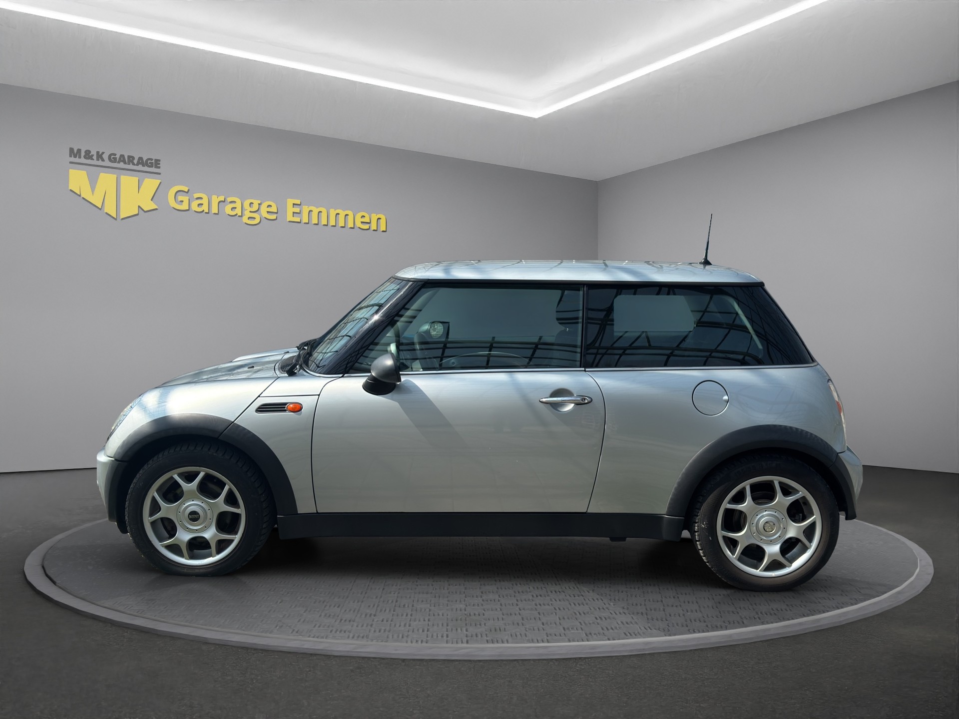 MINI One-image-1