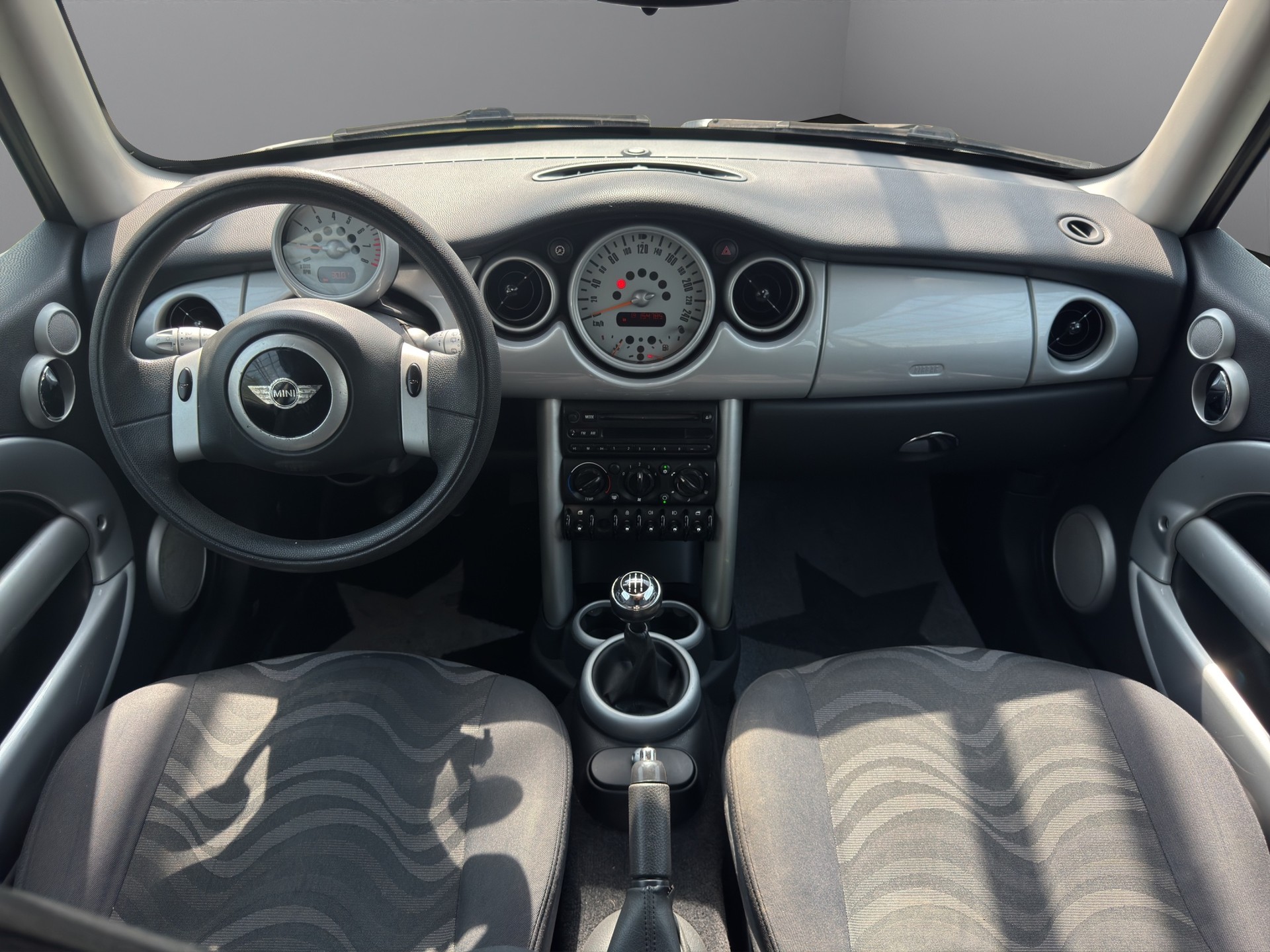 MINI One-image-14