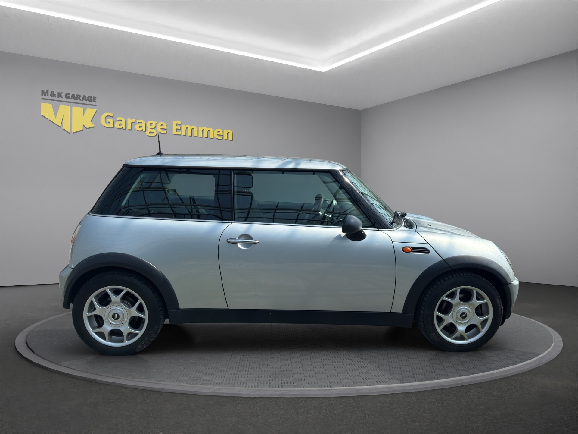 MINI One-image-5
