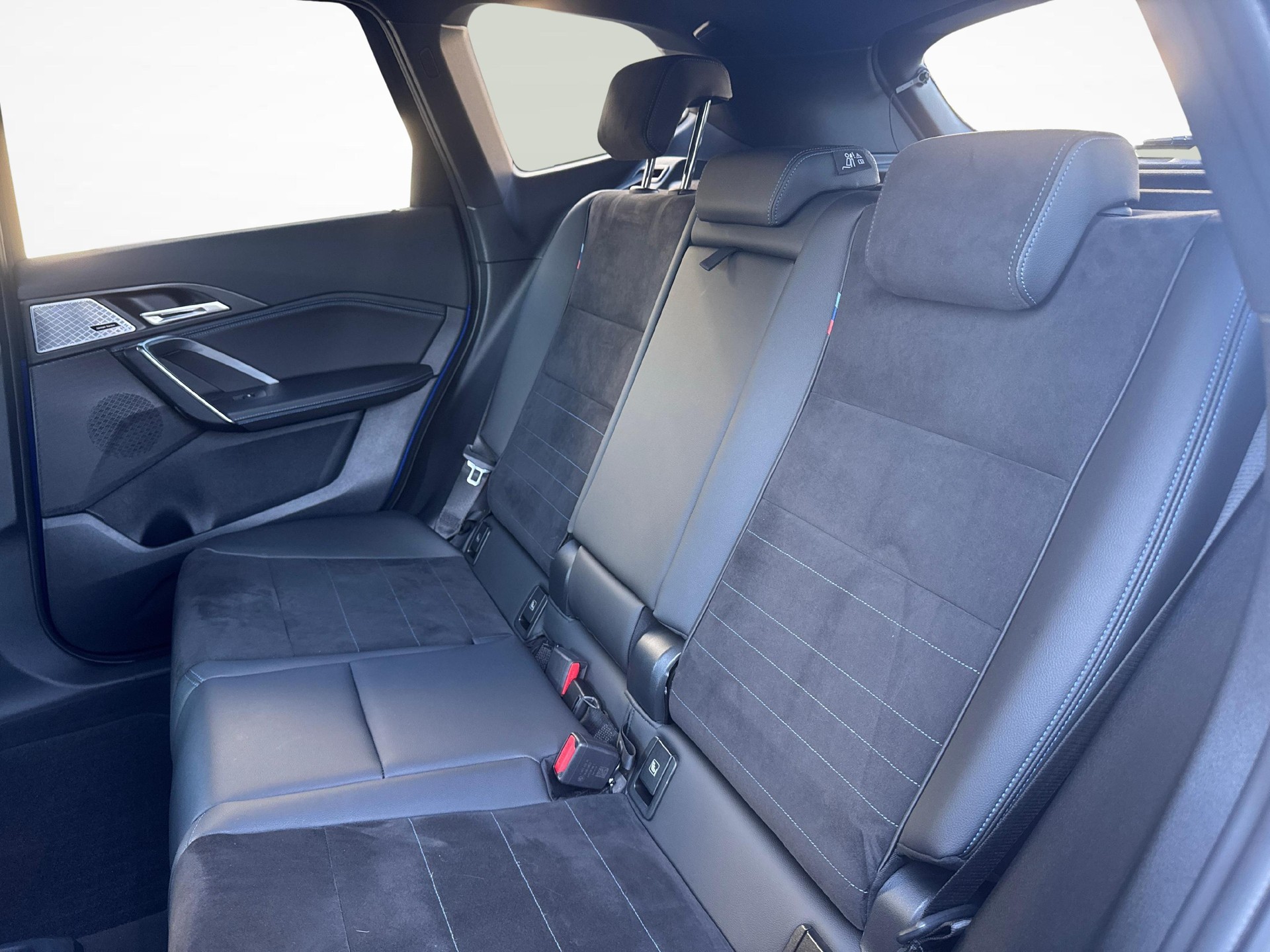 BMW X1 30e xDrive-image-17