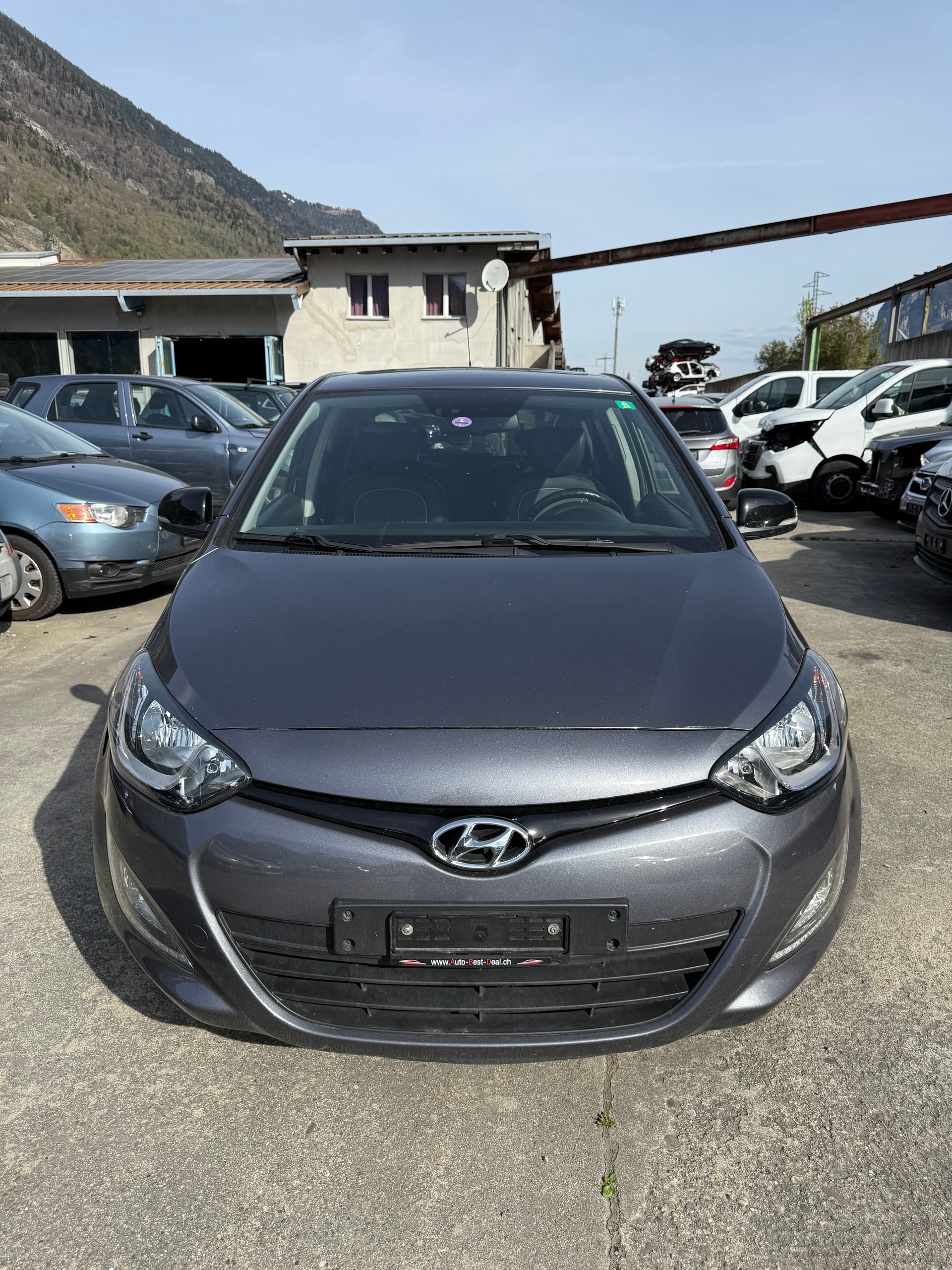 HYUNDAI i20 1.4 Style-image-1