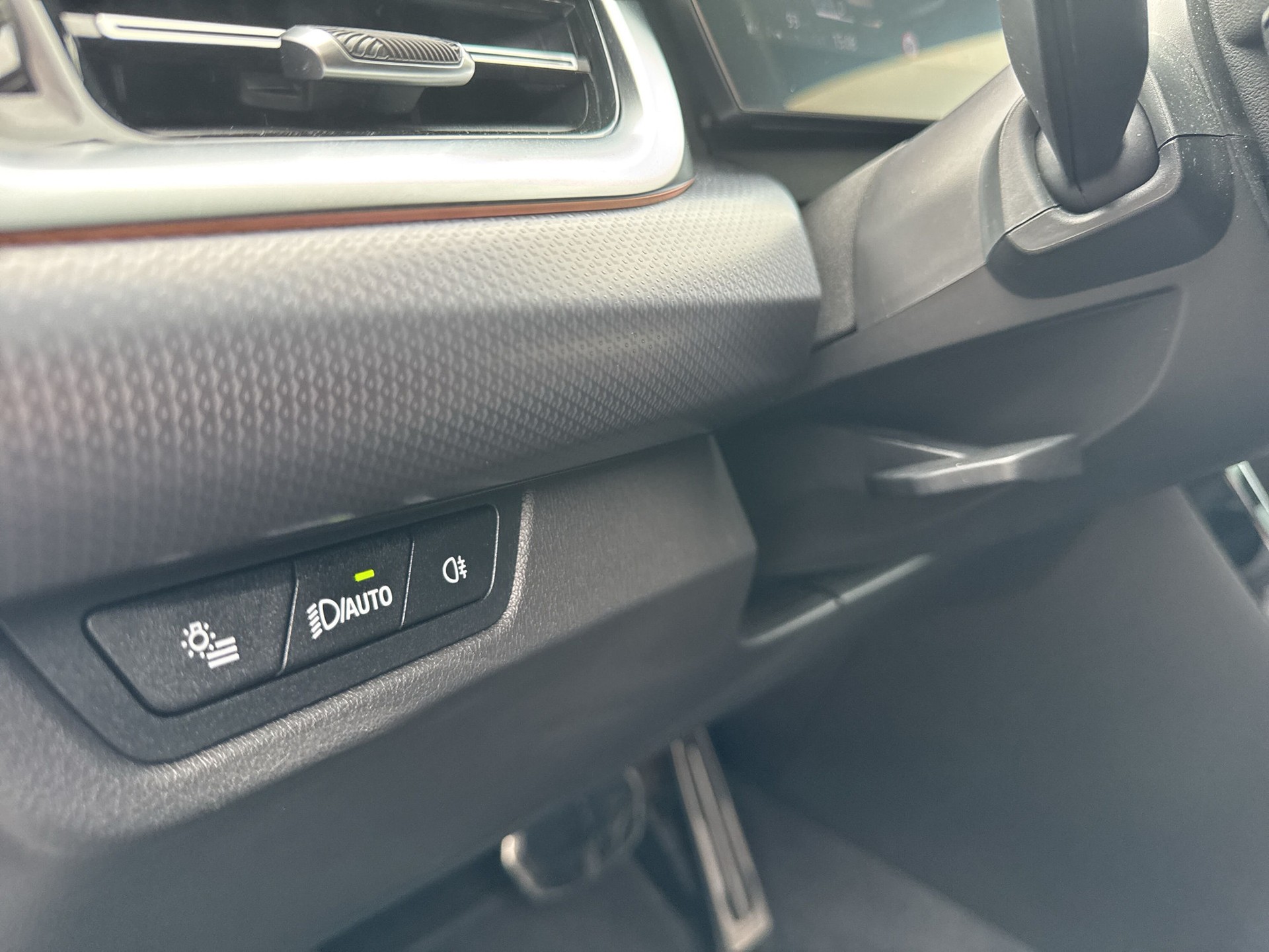 BMW X1 xDrive 23d 48V M Sport-image-19