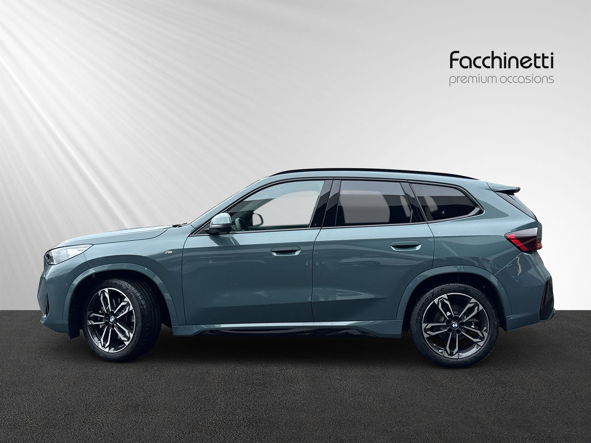 BMW X1 xDrive 23d 48V M Sport-image-1