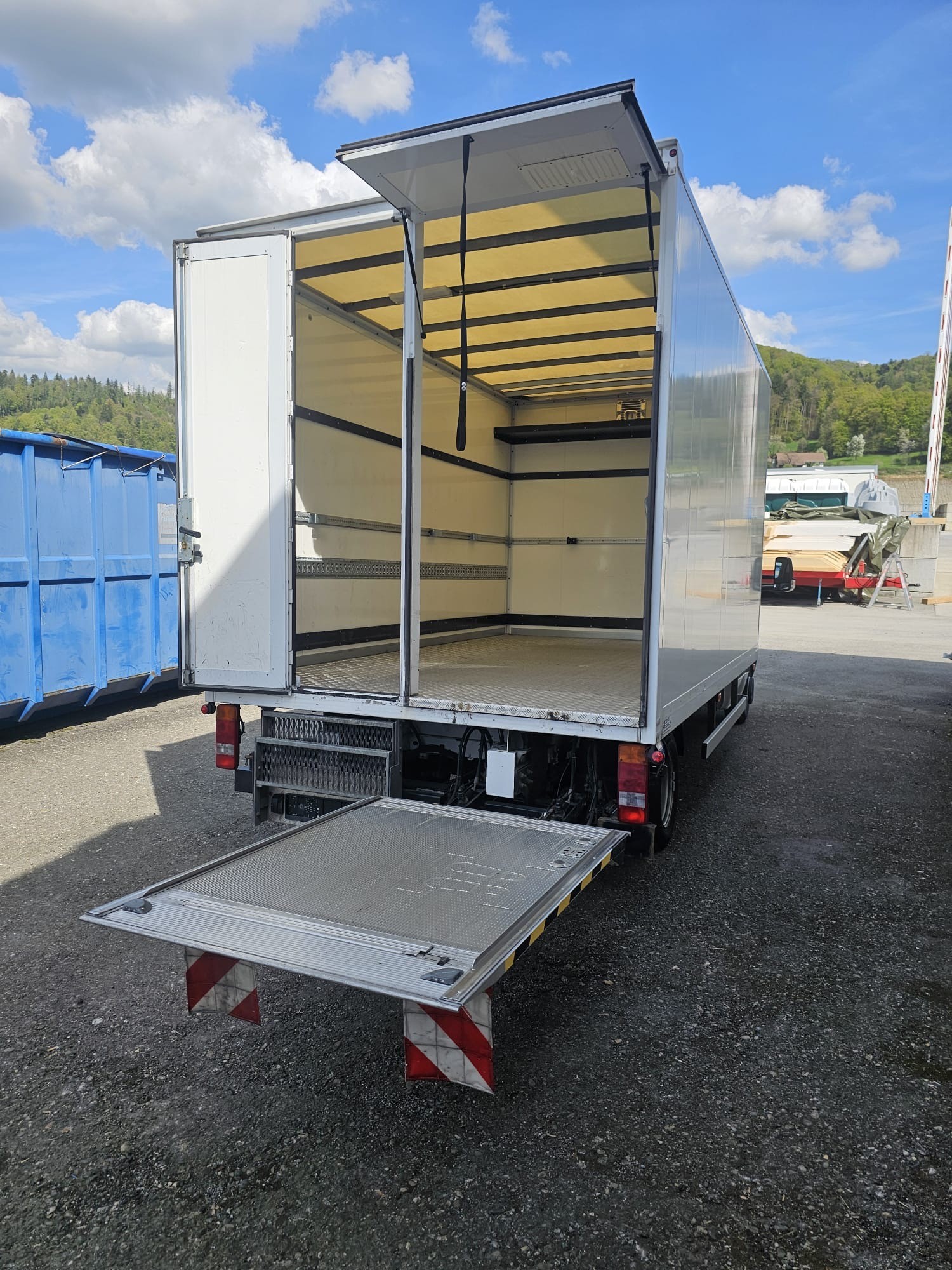 MERCEDES-BENZ Sprinter 516 CDI Lang-image-4