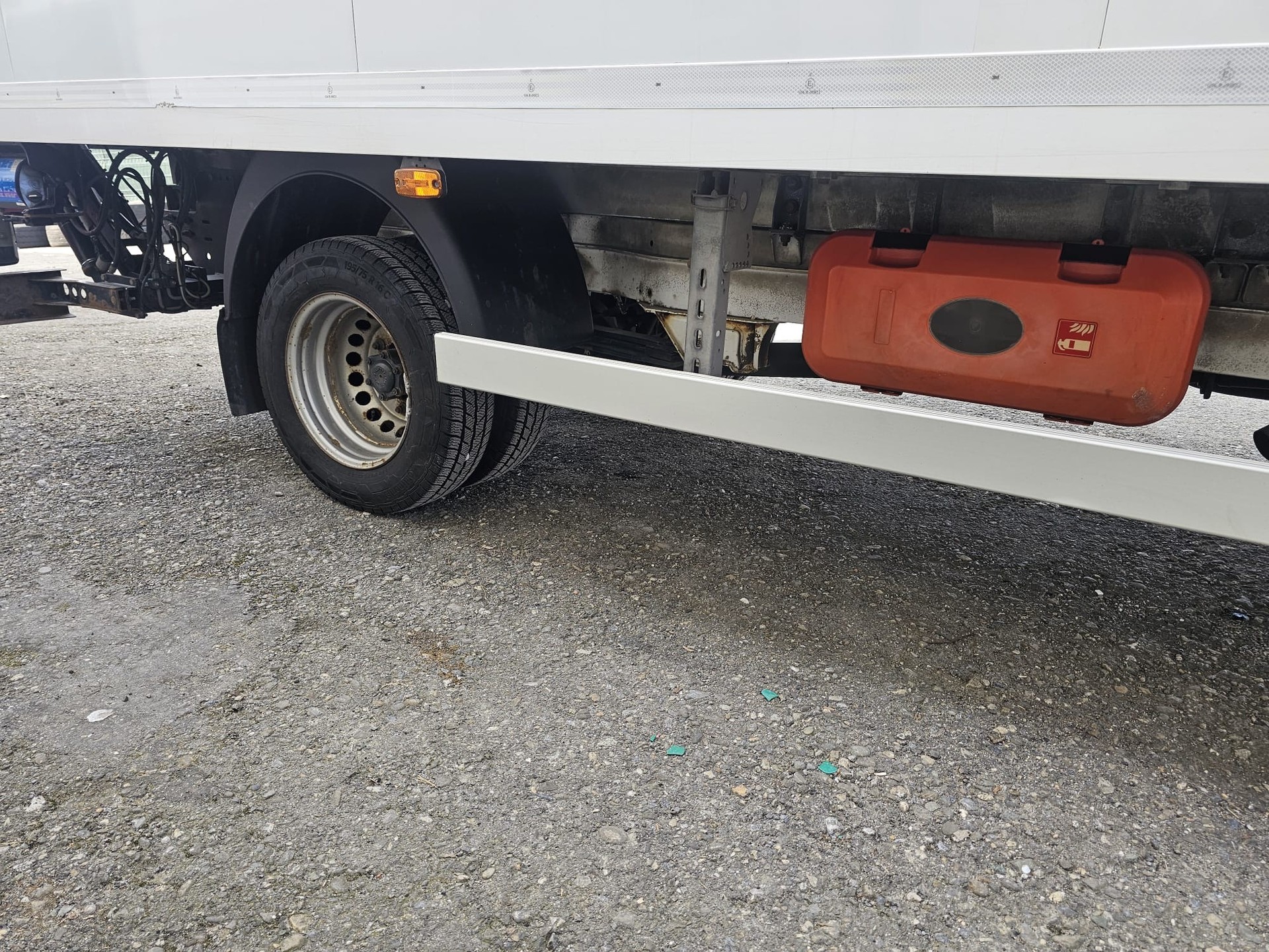 MERCEDES-BENZ Sprinter 516 CDI Lang-image-6