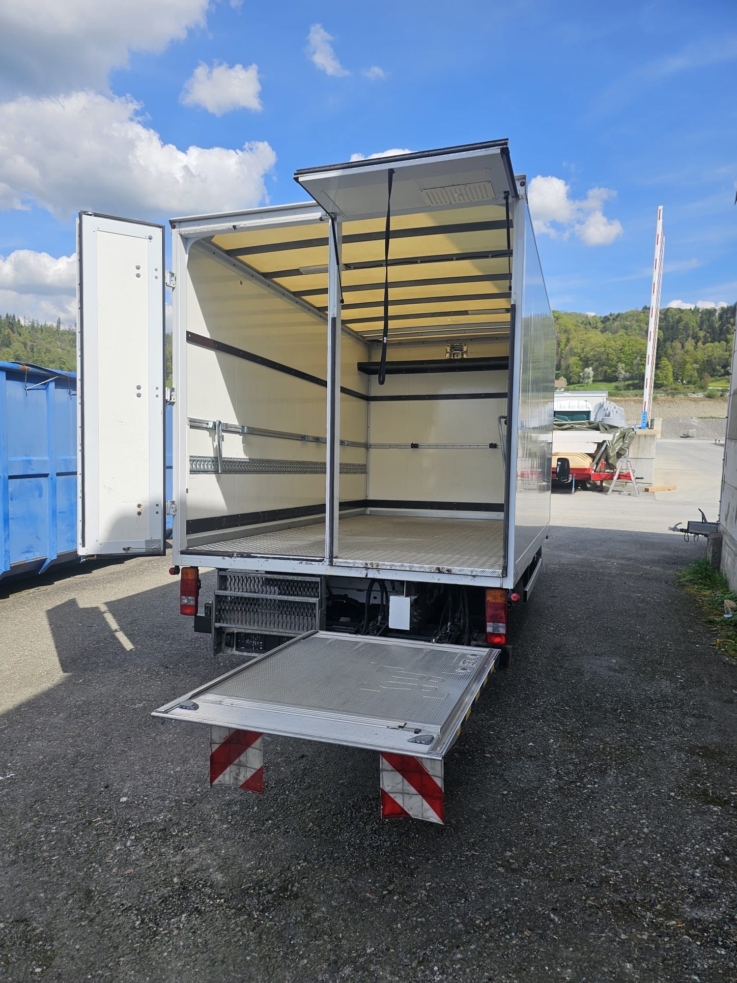 MERCEDES-BENZ Sprinter 516 CDI Lang-image-5