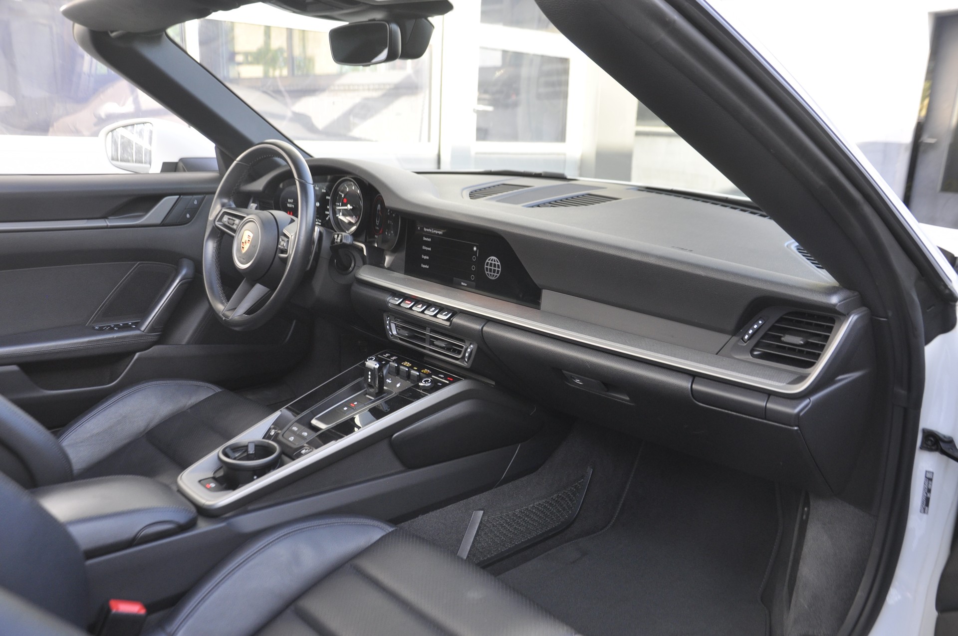 PORSCHE 911 Carrera Cabriolet PDK-image-10