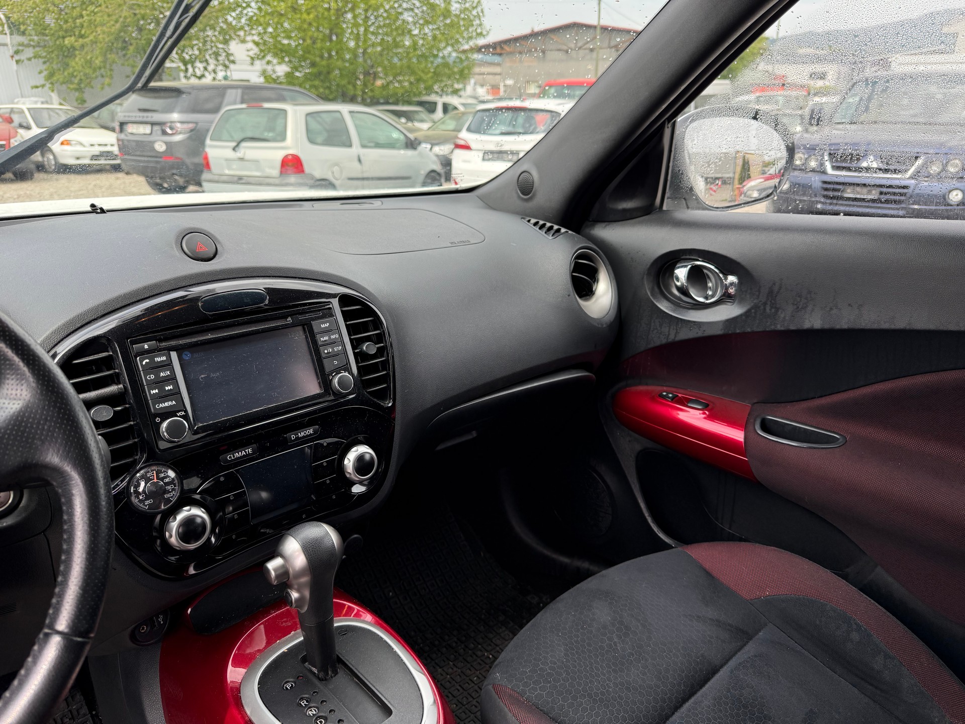 NISSAN Juke 1.6 tekna Xtronic CVT-image-5