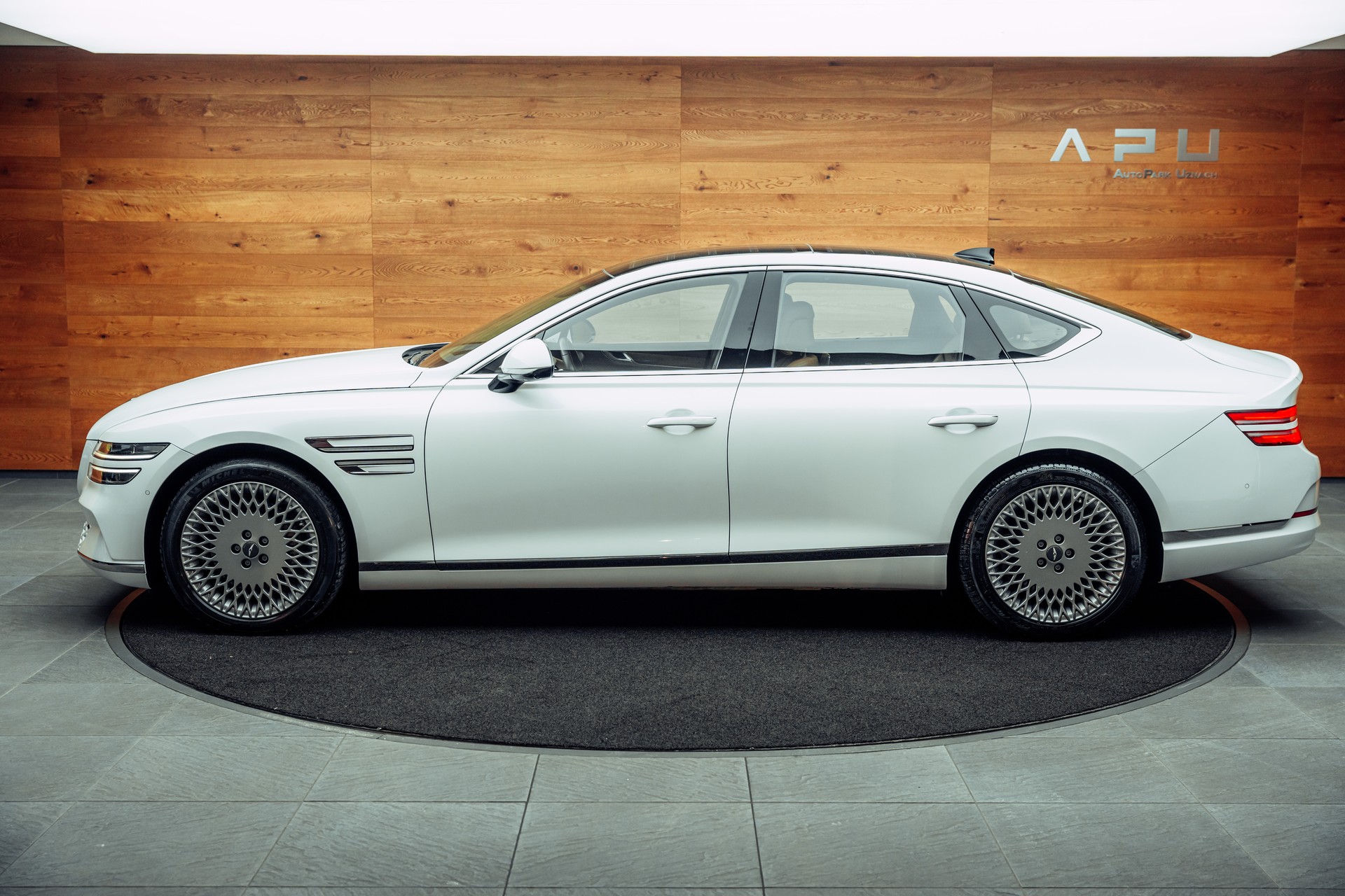 GENESIS G80 Electrificed Luxury 87,2kWh AWD-image-8