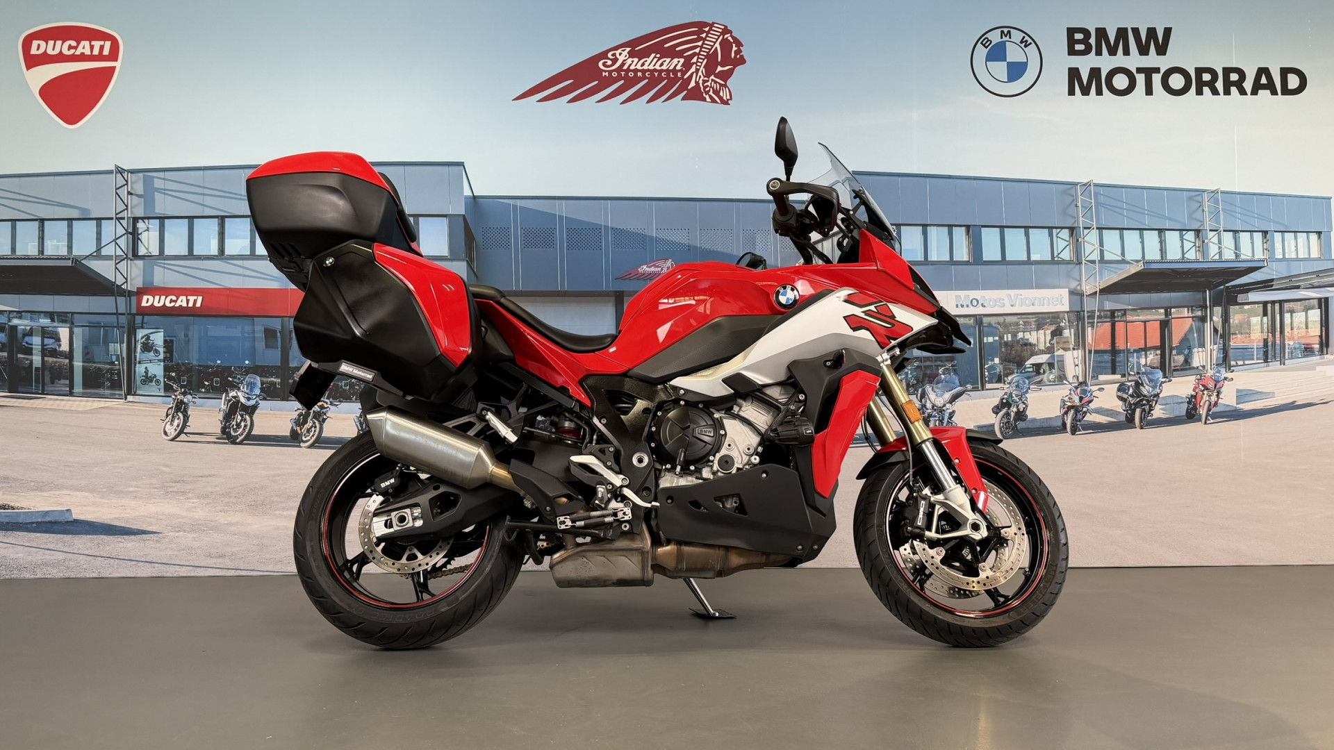 BMW S 1000 XR avec topcase et valises-image-5