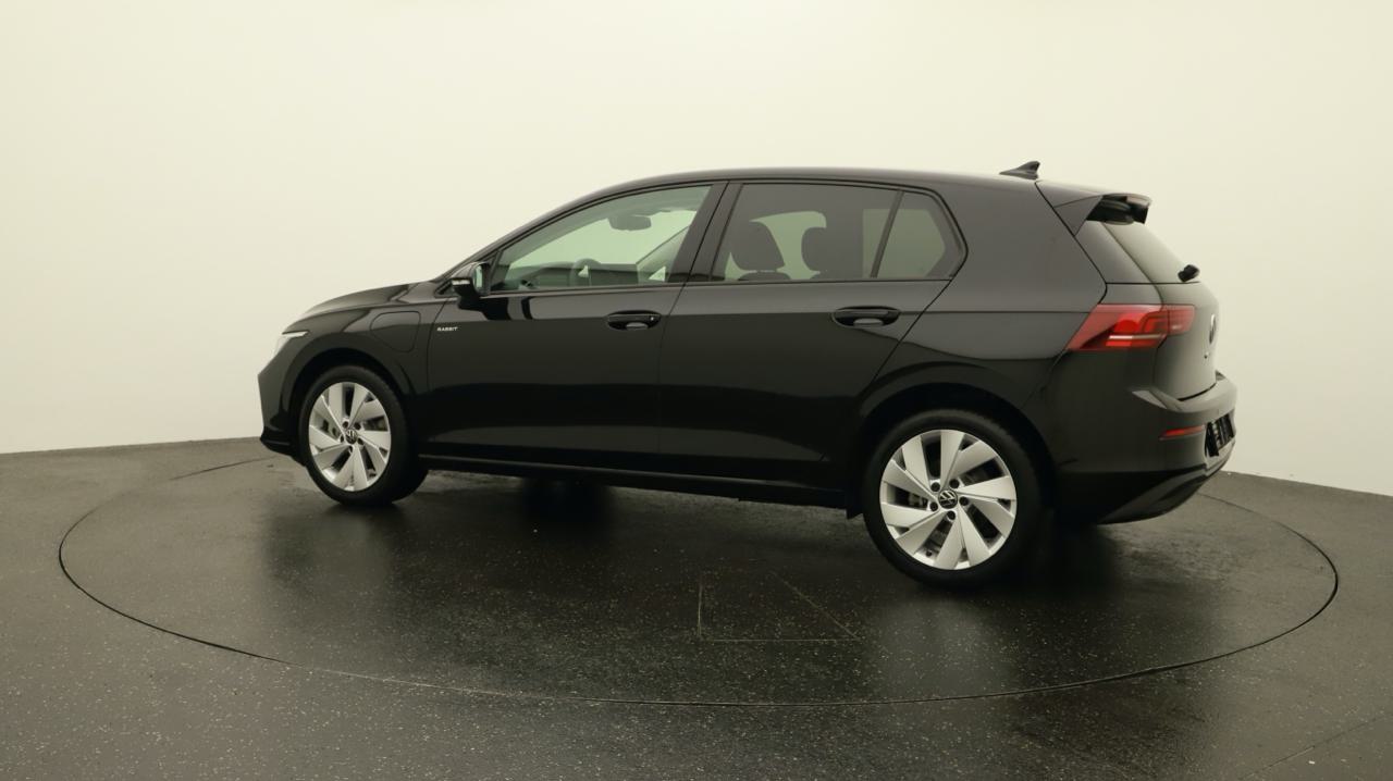 VW Golf VIII 1.5 TSI PHEV Limited-image-2