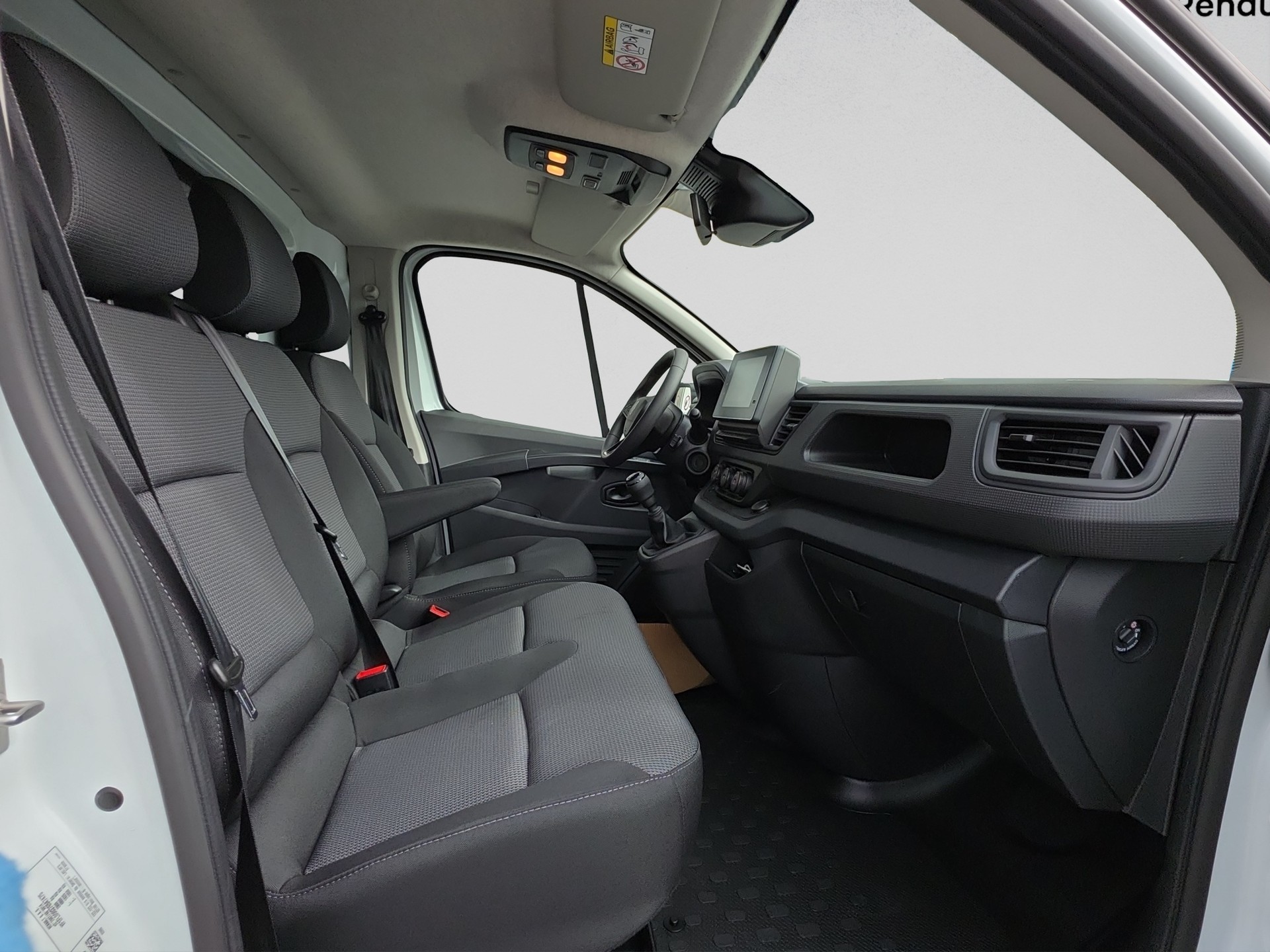 RENAULT Trafic 2.0 Blue dCi110 Advance L1H1-image-8