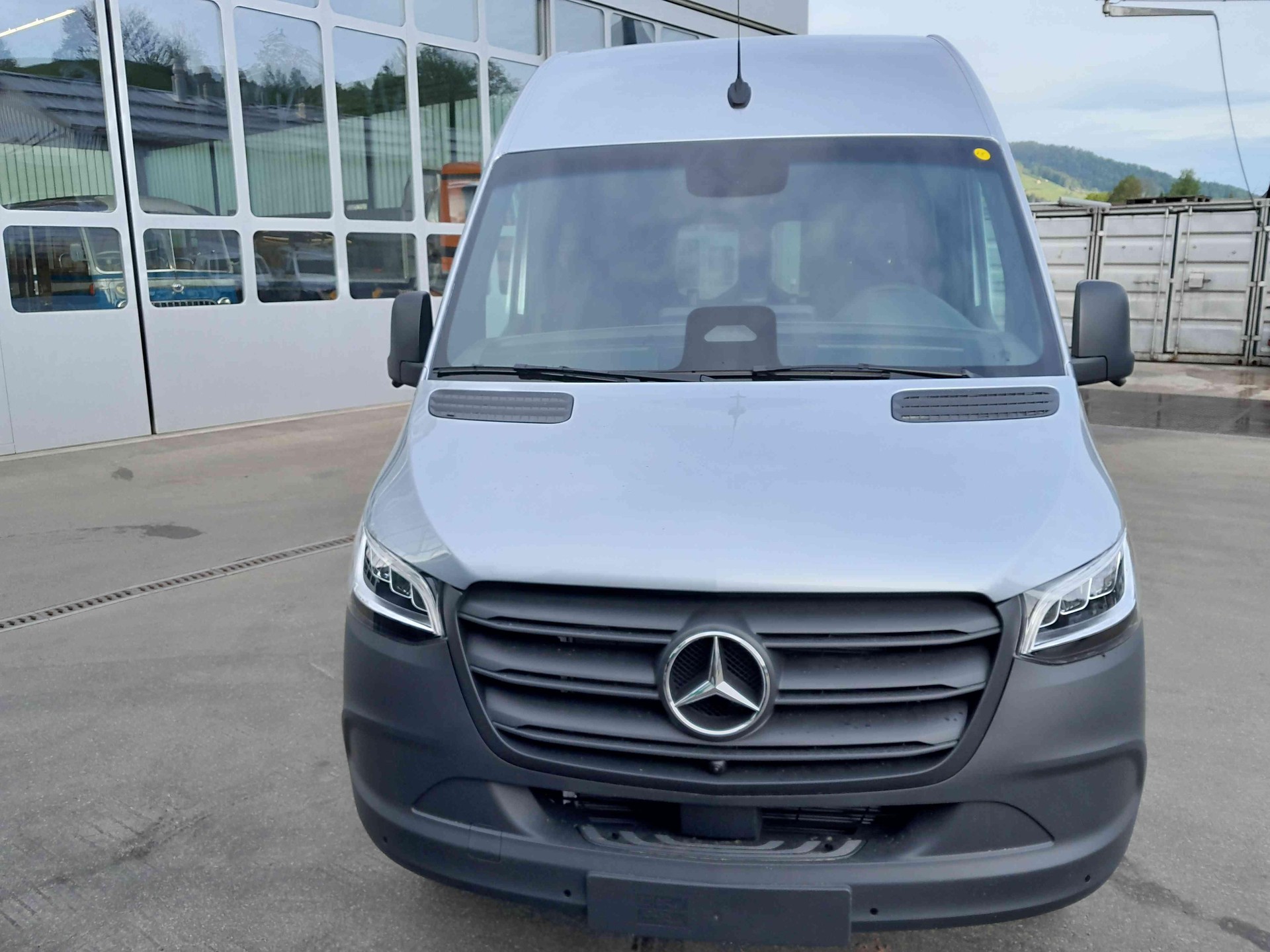 MERCEDES-BENZ Sprinter 519 CDI PRO KA eL 4x2-image-6