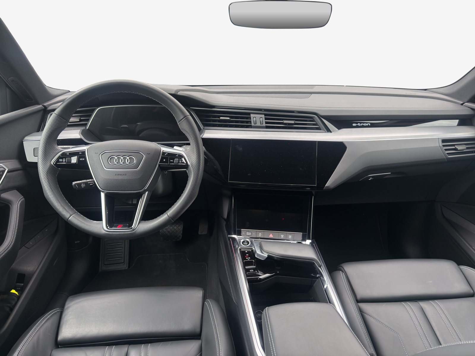 AUDI e-tron 55 S Line Black Edition quattro-image-9