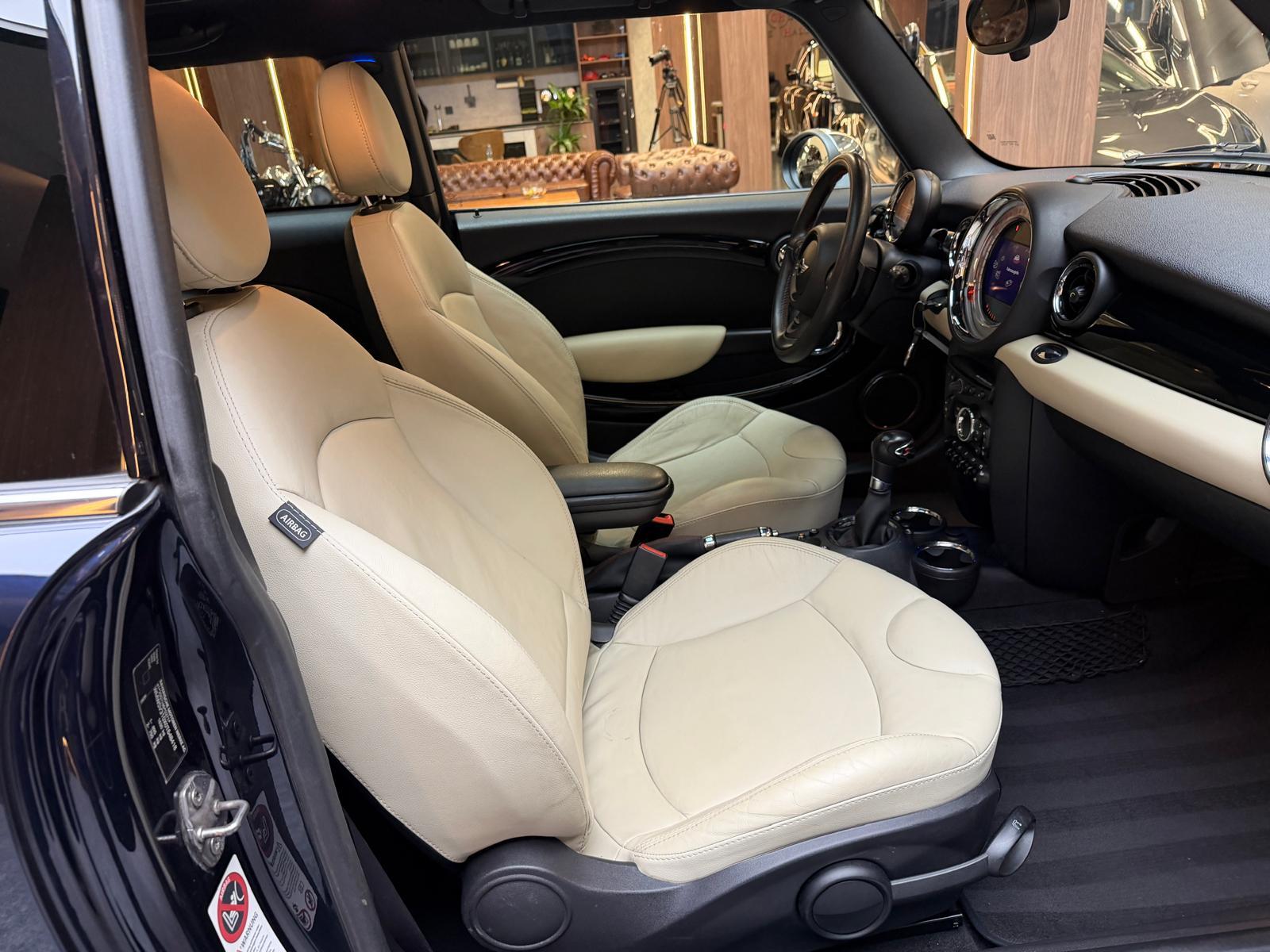 MINI R56 1.6i Cooper S-image-13