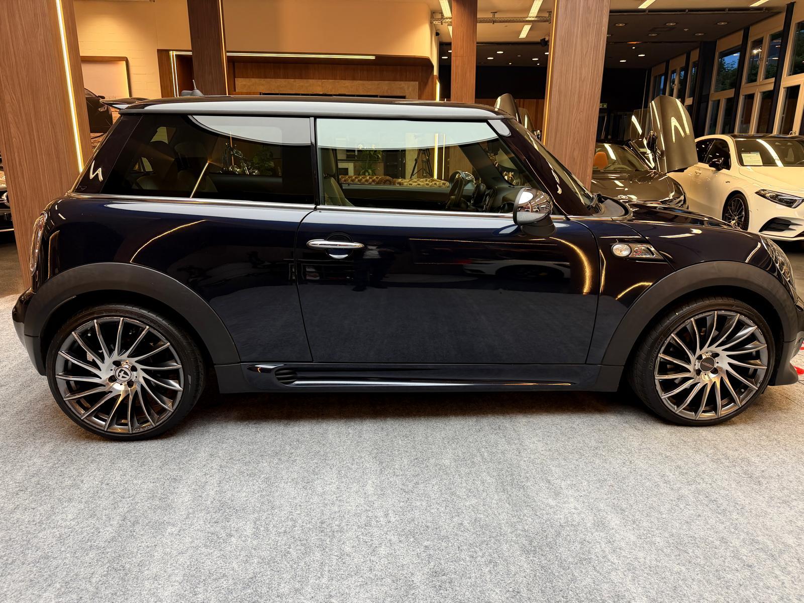 MINI R56 1.6i Cooper S-image-8