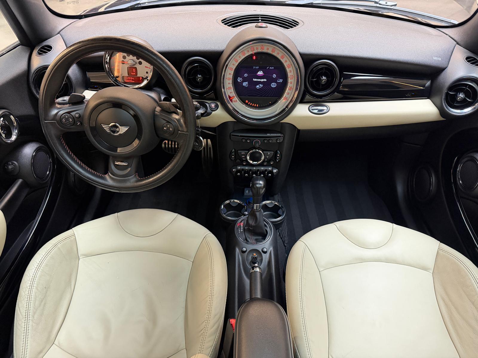 MINI R56 1.6i Cooper S-image-9