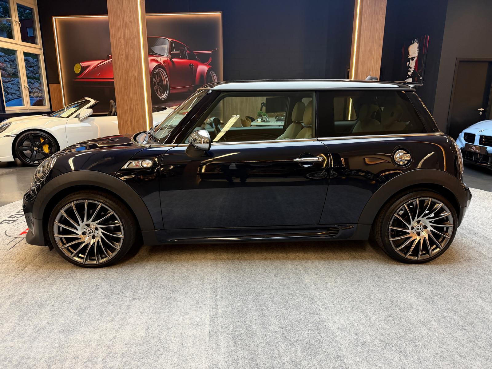 MINI R56 1.6i Cooper S-image-4