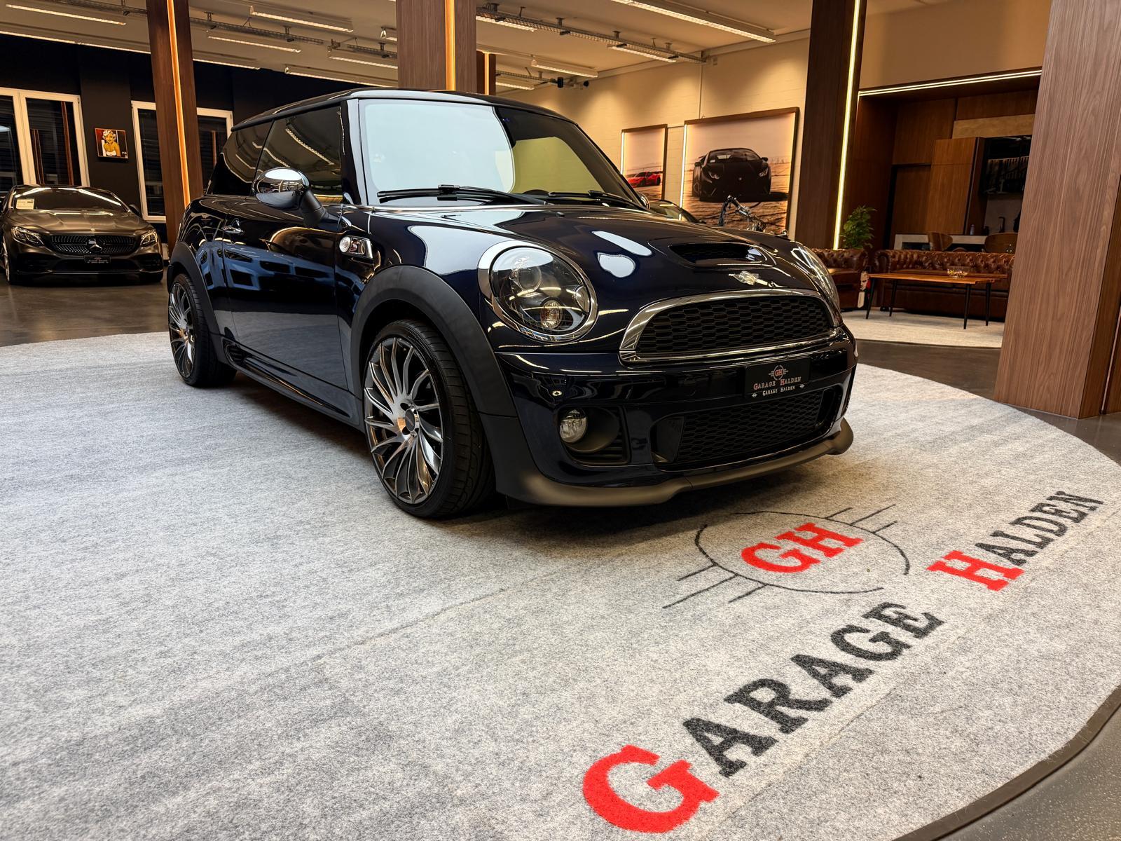 MINI R56 1.6i Cooper S-image-0
