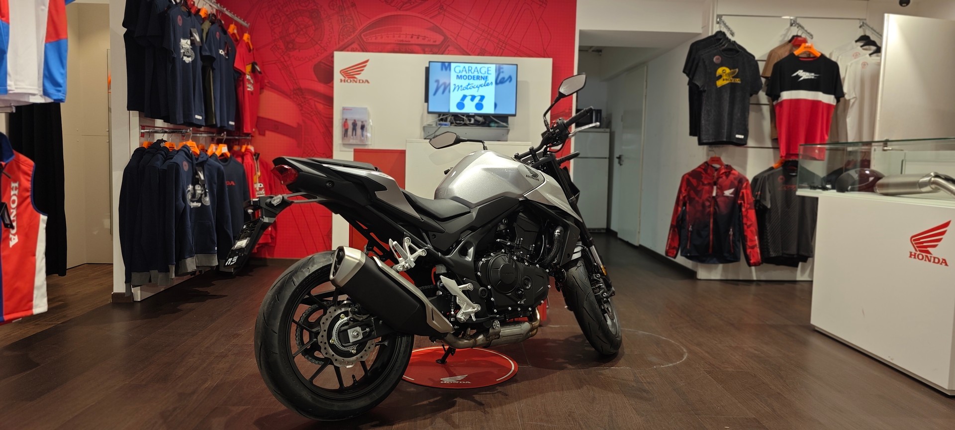 HONDA CB 750 Hornet-showroom-element-2