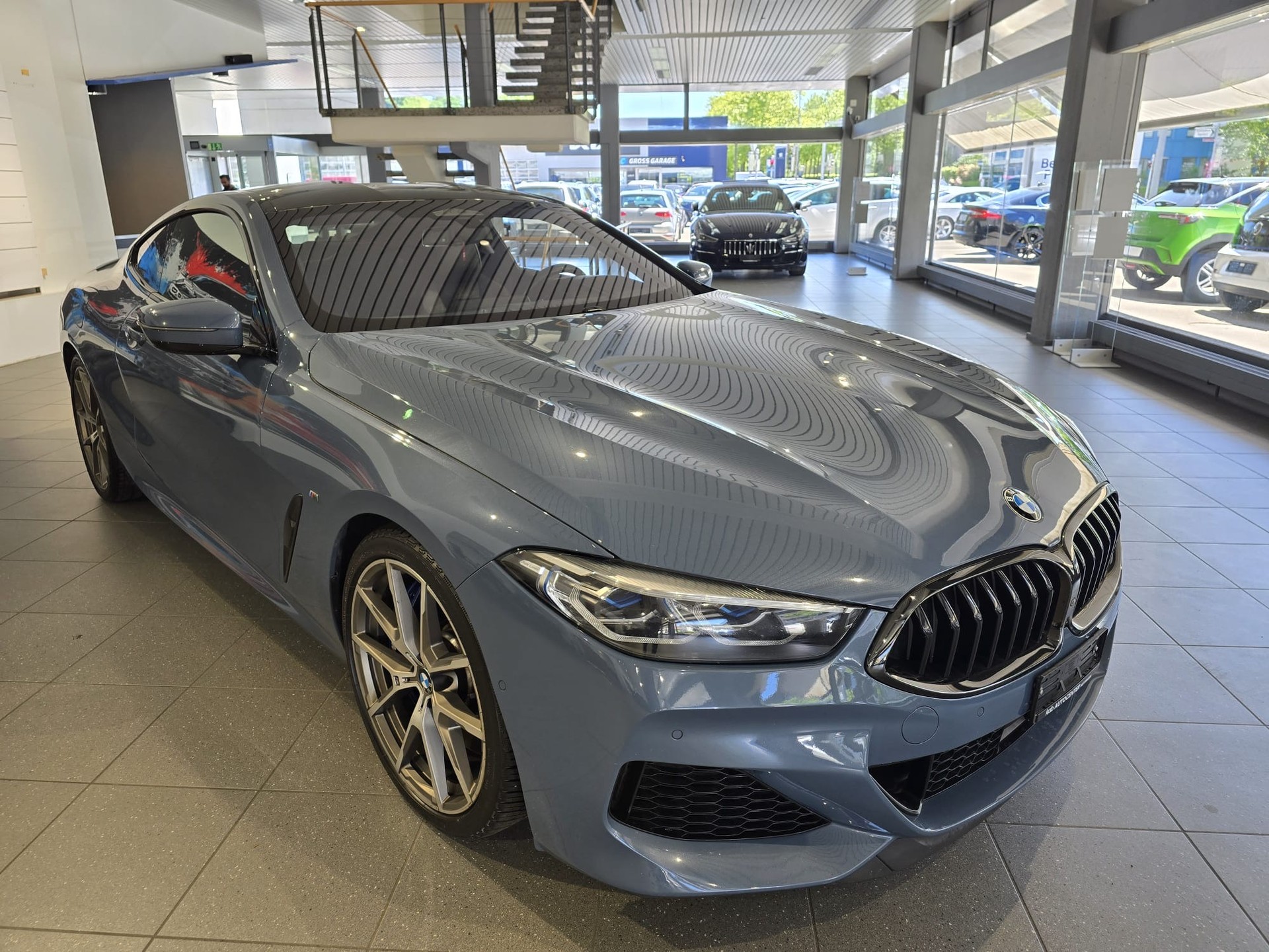 BMW M850i xDrive Steptronic-showroom-element-2