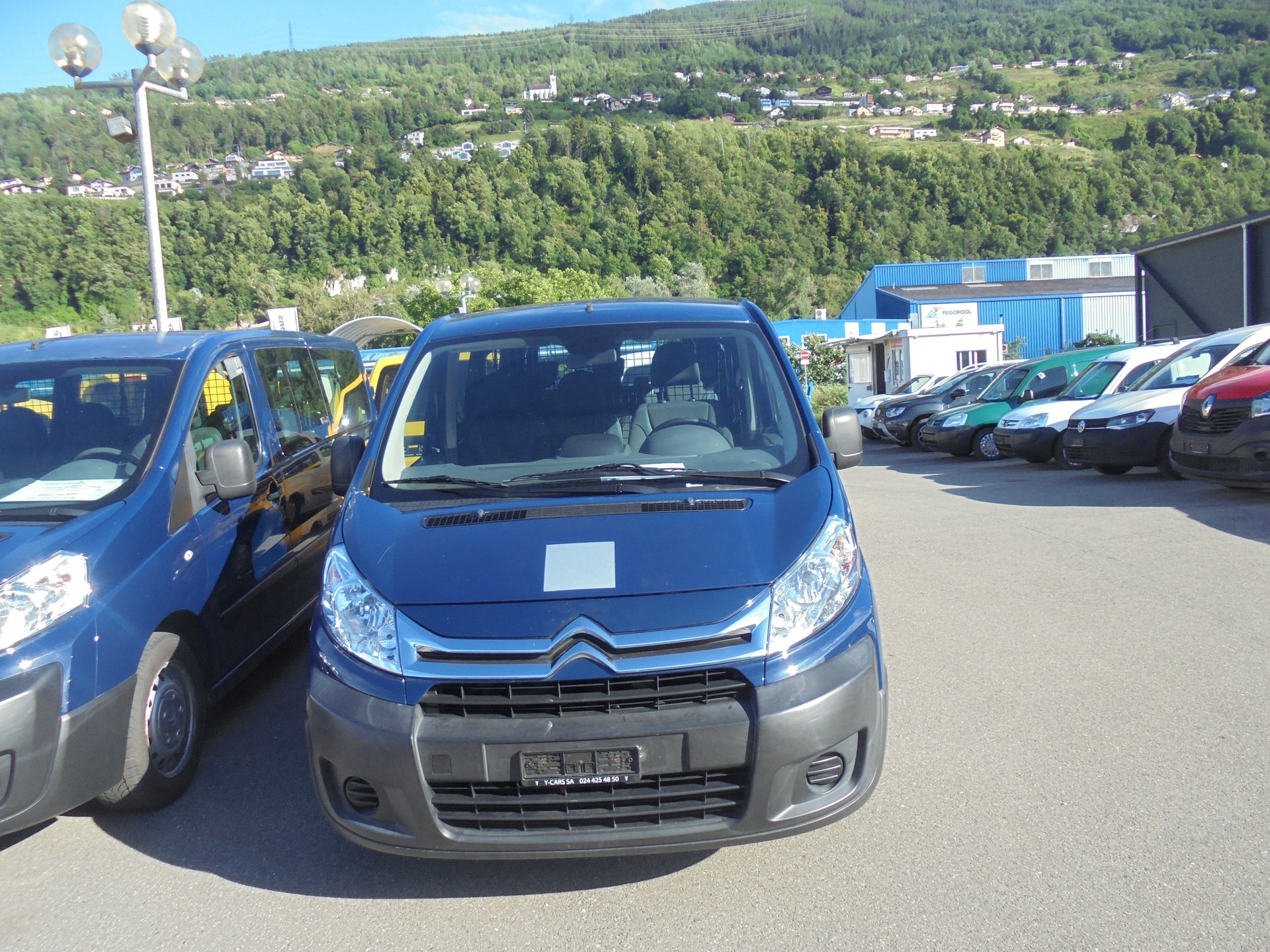 CITROEN Jumpy 2.0 HDi L2H1 Attraction-image-2