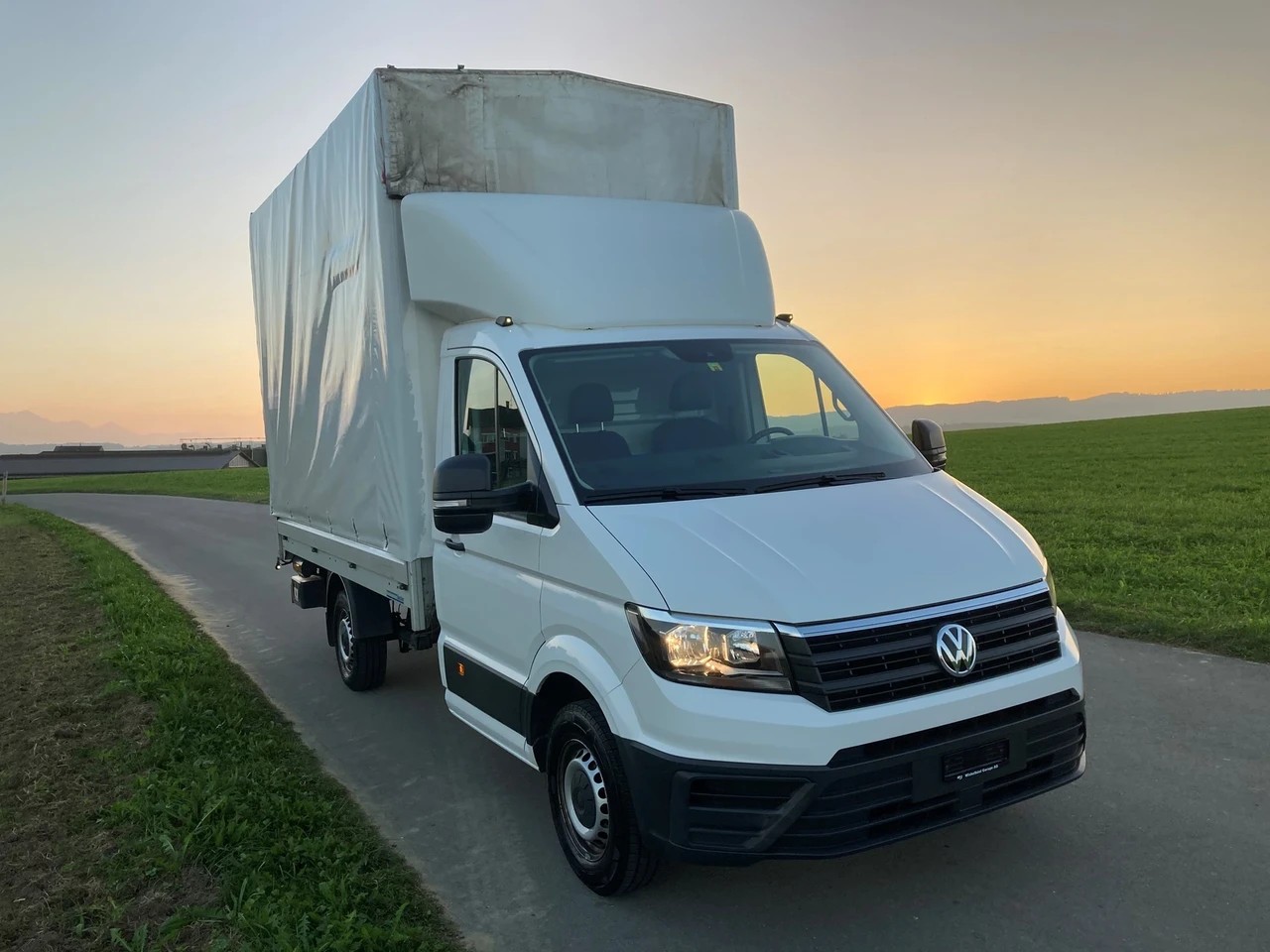 VW Crafter 35 2.0 TDI L3 A mit Hebebühne-image-1