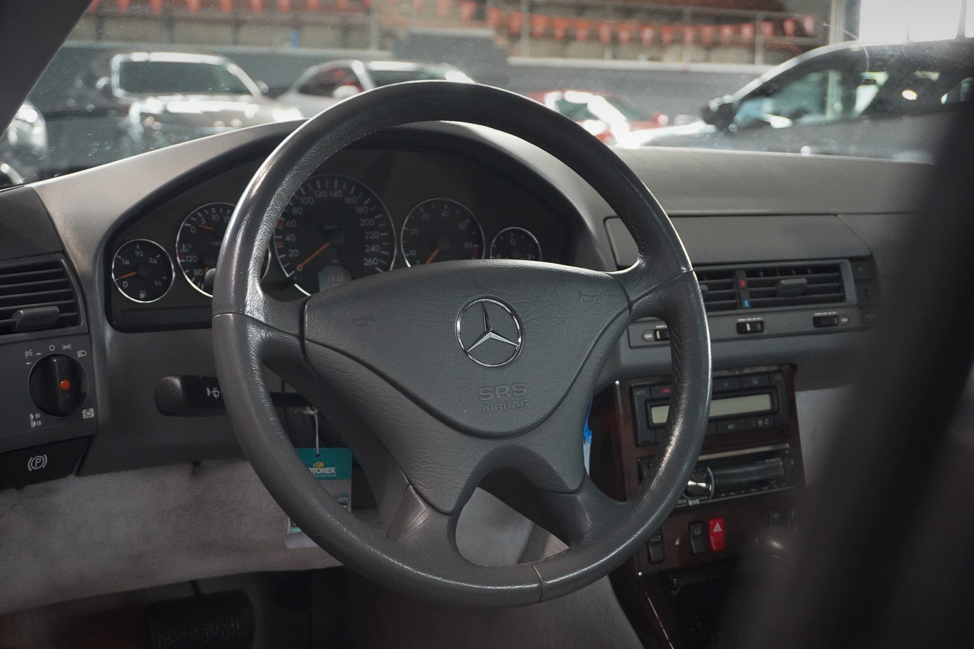 MERCEDES-BENZ SL 320 Automatic-image-11