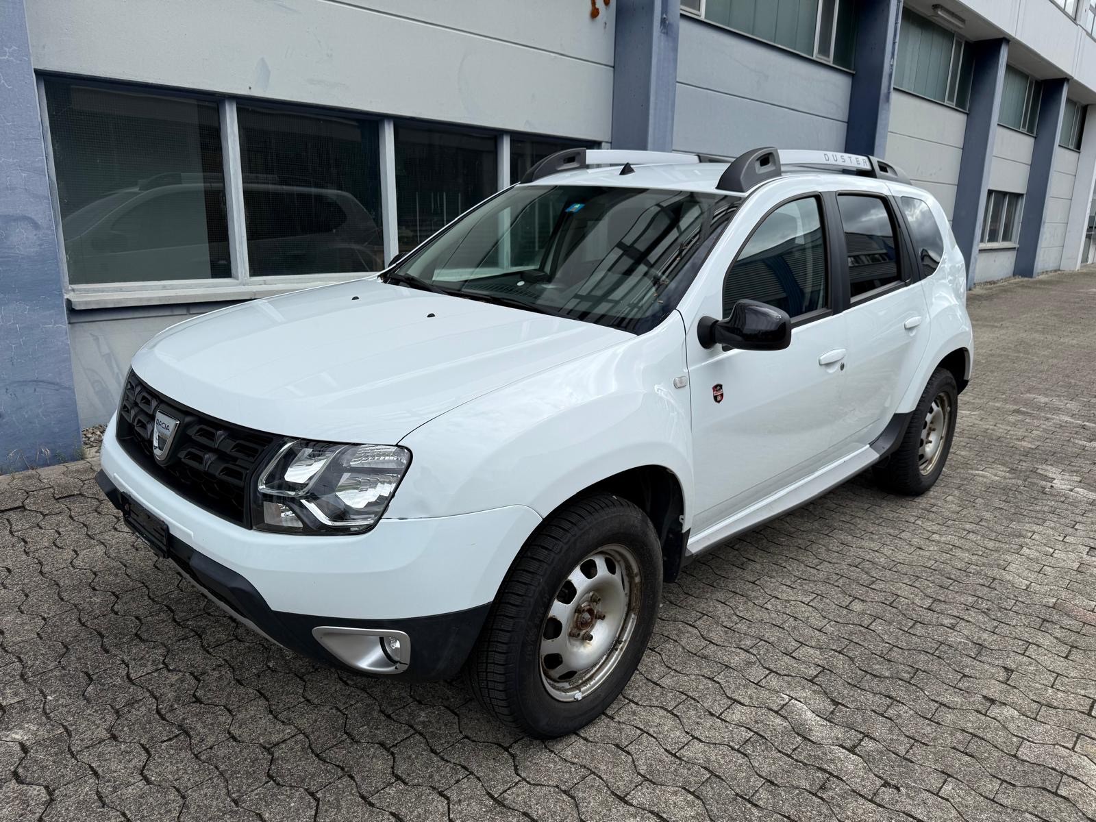 DACIA Duster 1.2 T Fischer man's Friend 4x4-image-0