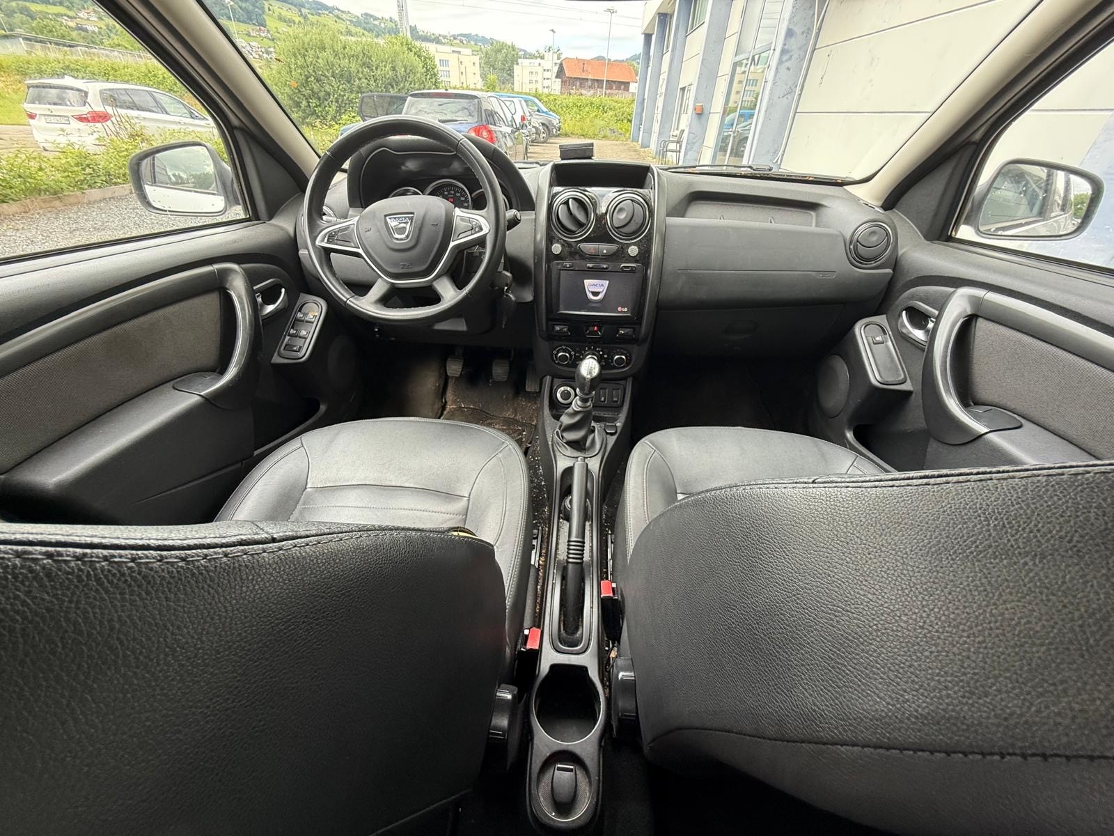 DACIA Duster 1.2 T Fischer man's Friend 4x4-image-5