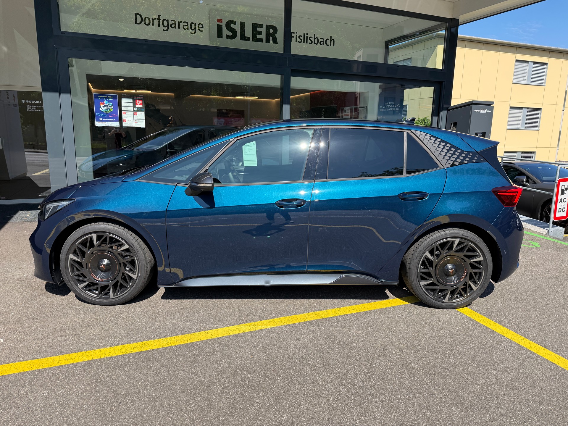 CUPRA Born 79 kWh VZ Extreme-image-4