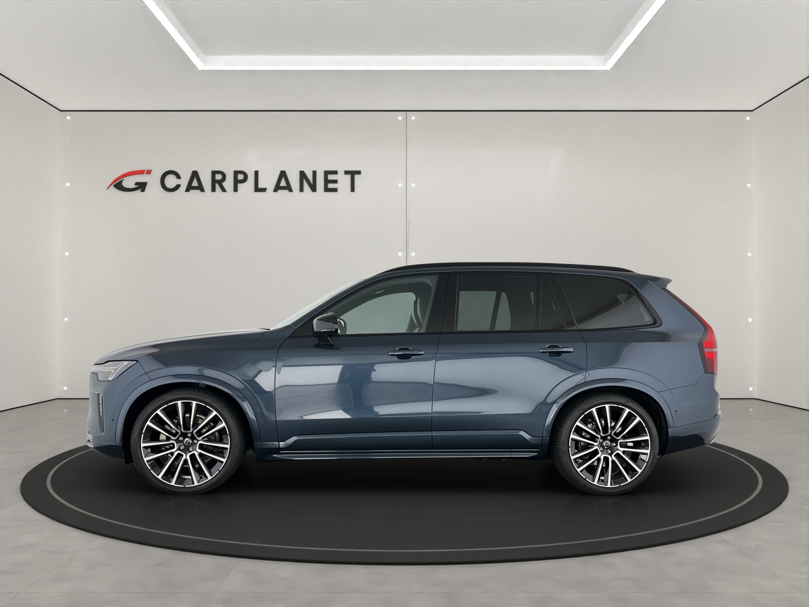 VOLVO XC90 2.0 B5 MH Black Edition AWD-image-1