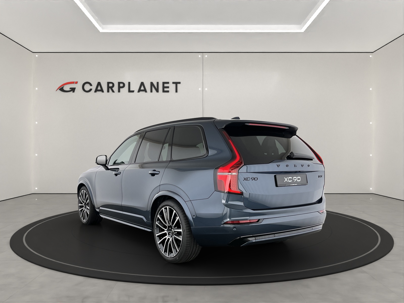 VOLVO XC90 2.0 B5 MH Black Edition AWD-image-2