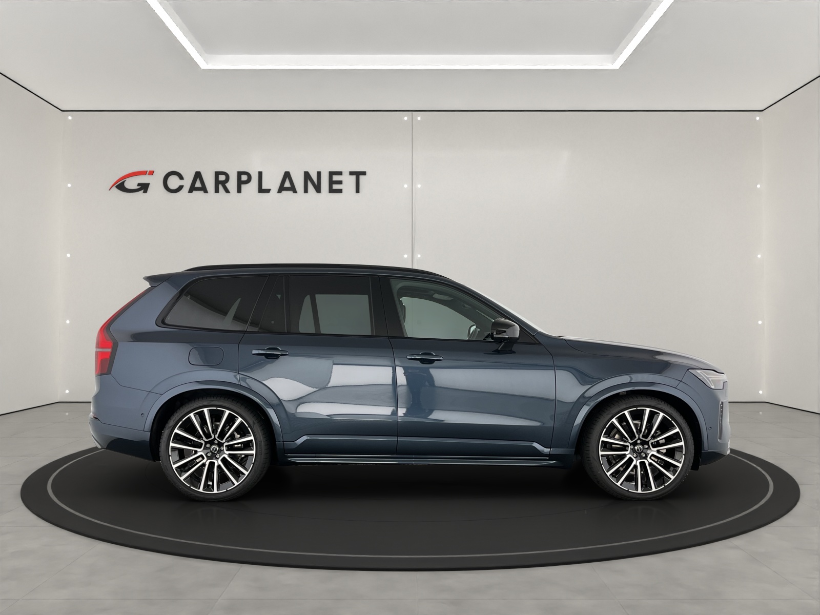 VOLVO XC90 2.0 B5 MH Black Edition AWD-image-3