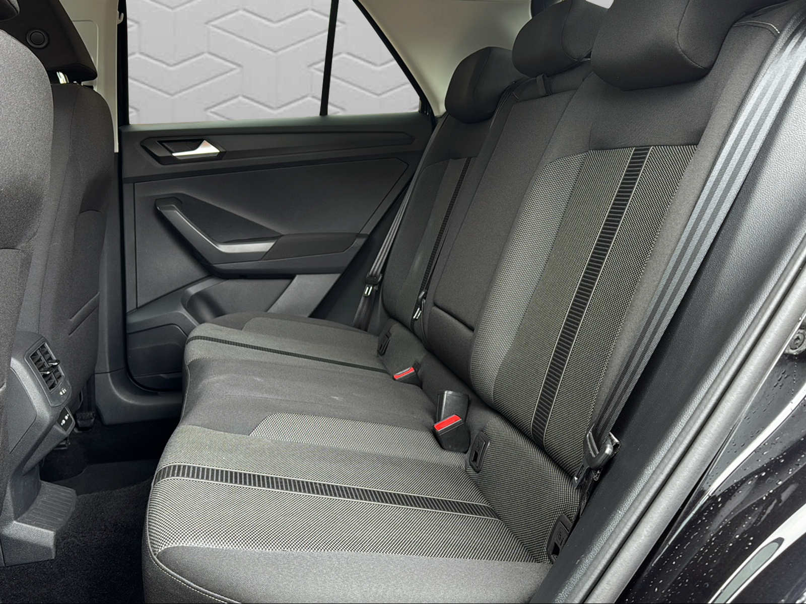 VW T-Roc 1.5 TSI EVO Life DSG-image-15
