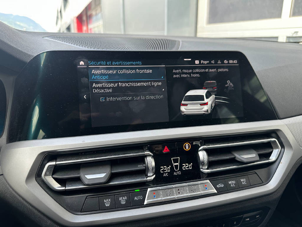 BMW 320e xDrive Touring - CH-image-10