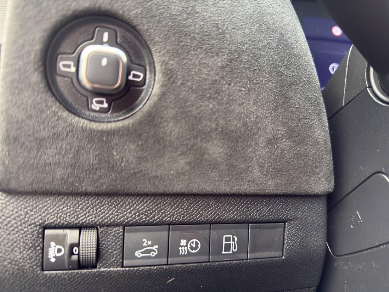 DS AUTOMOBILES 4 1.6 E-Tense Ligne Noire-image-12