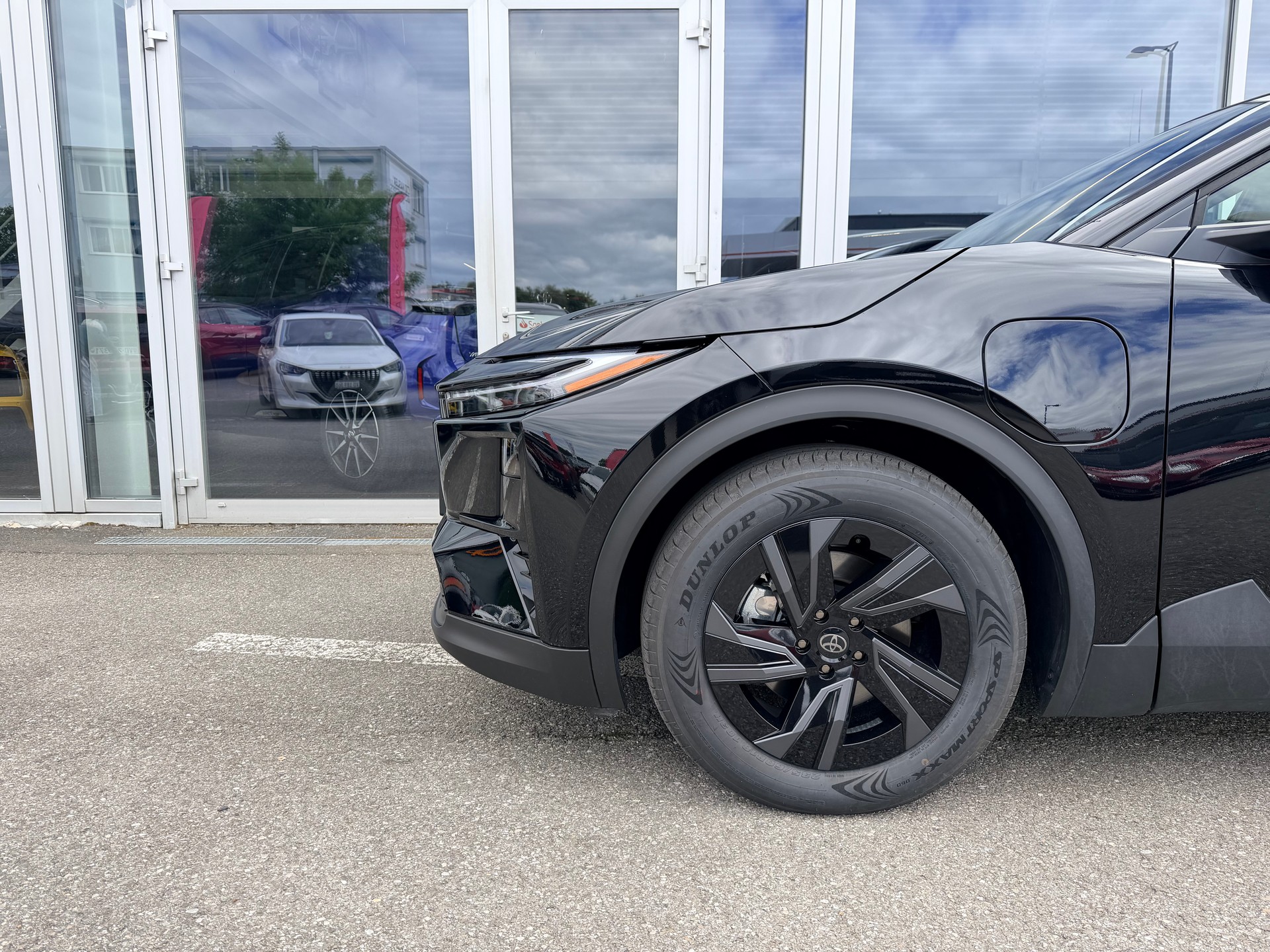 TOYOTA C-HR+ 77 kWh Style FWD-image-5
