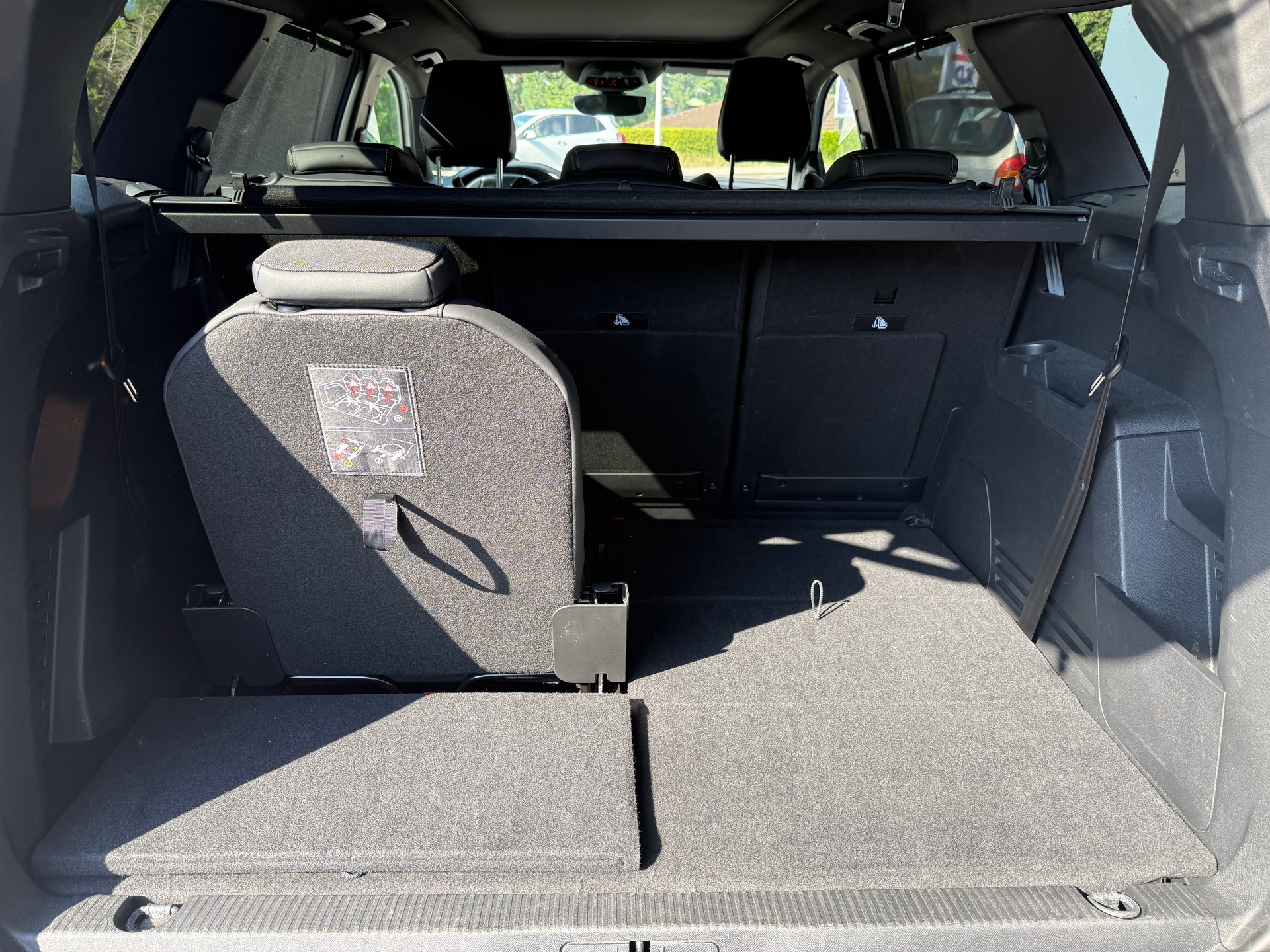 PEUGEOT 5008 1.5 BlueHDi GT EAT8-image-5
