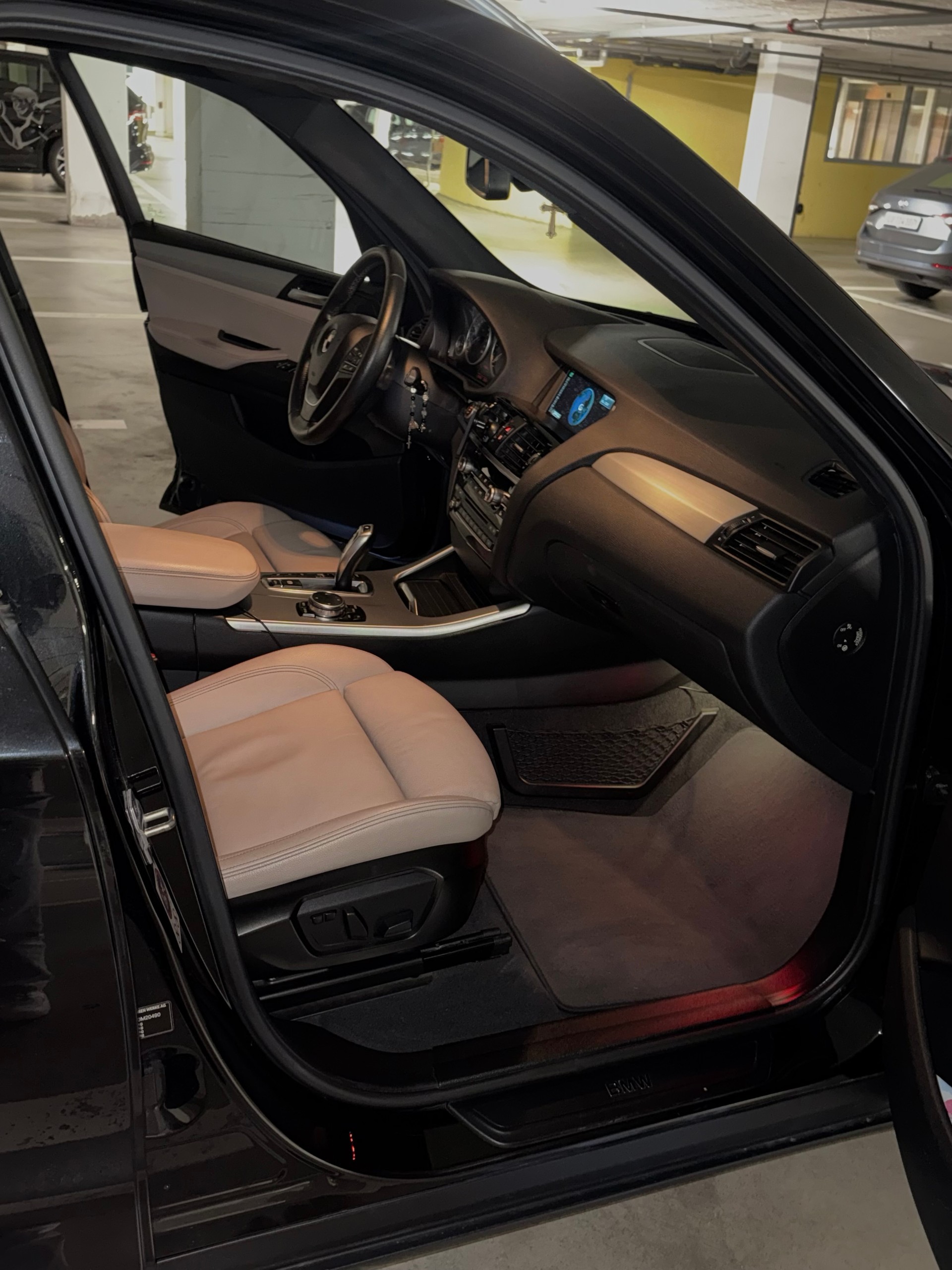 BMW 20d xDrive-image-1
