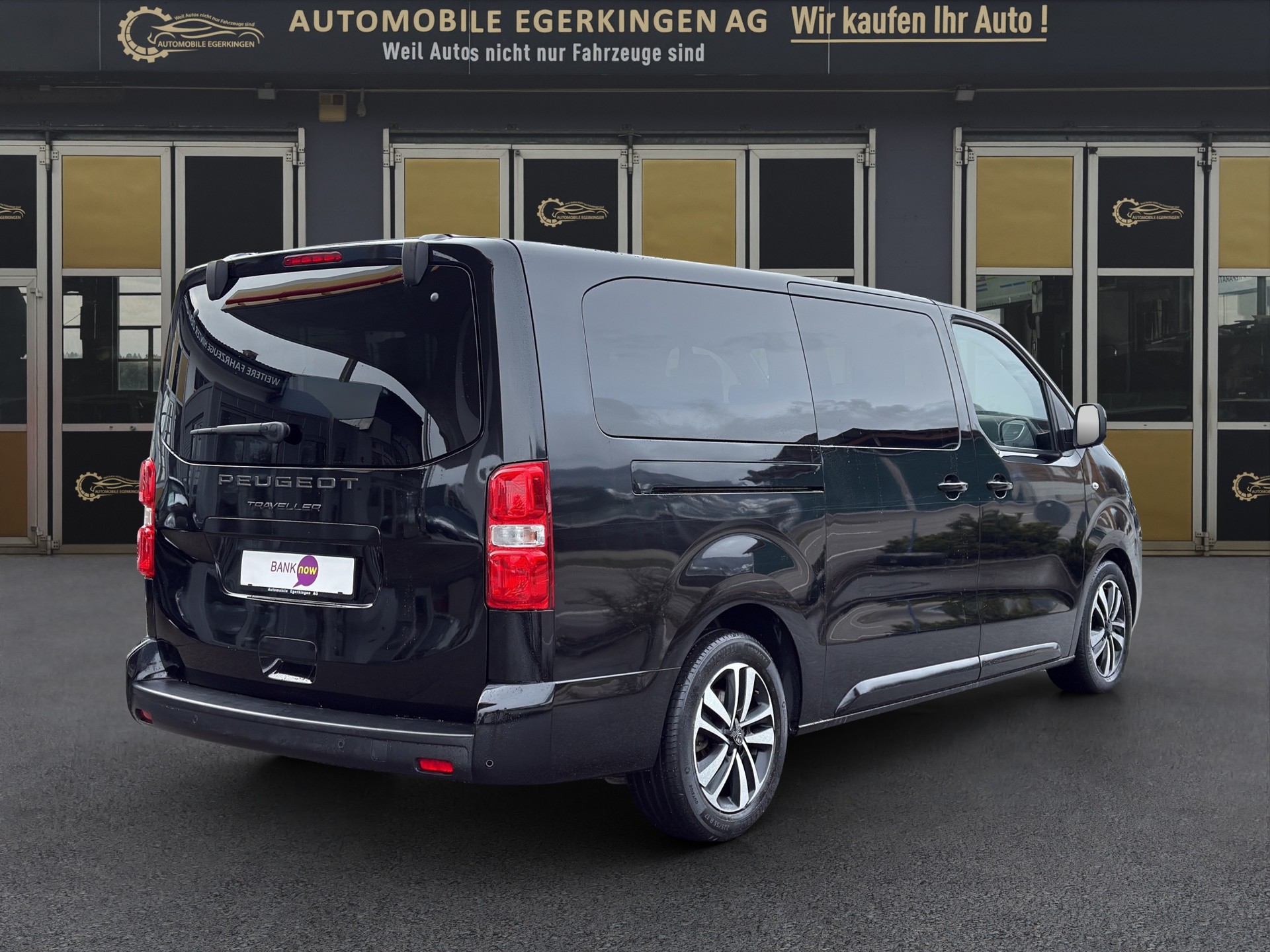 PEUGEOT Traveller 2.0 BlueHDi Business Long EAT8-image-4