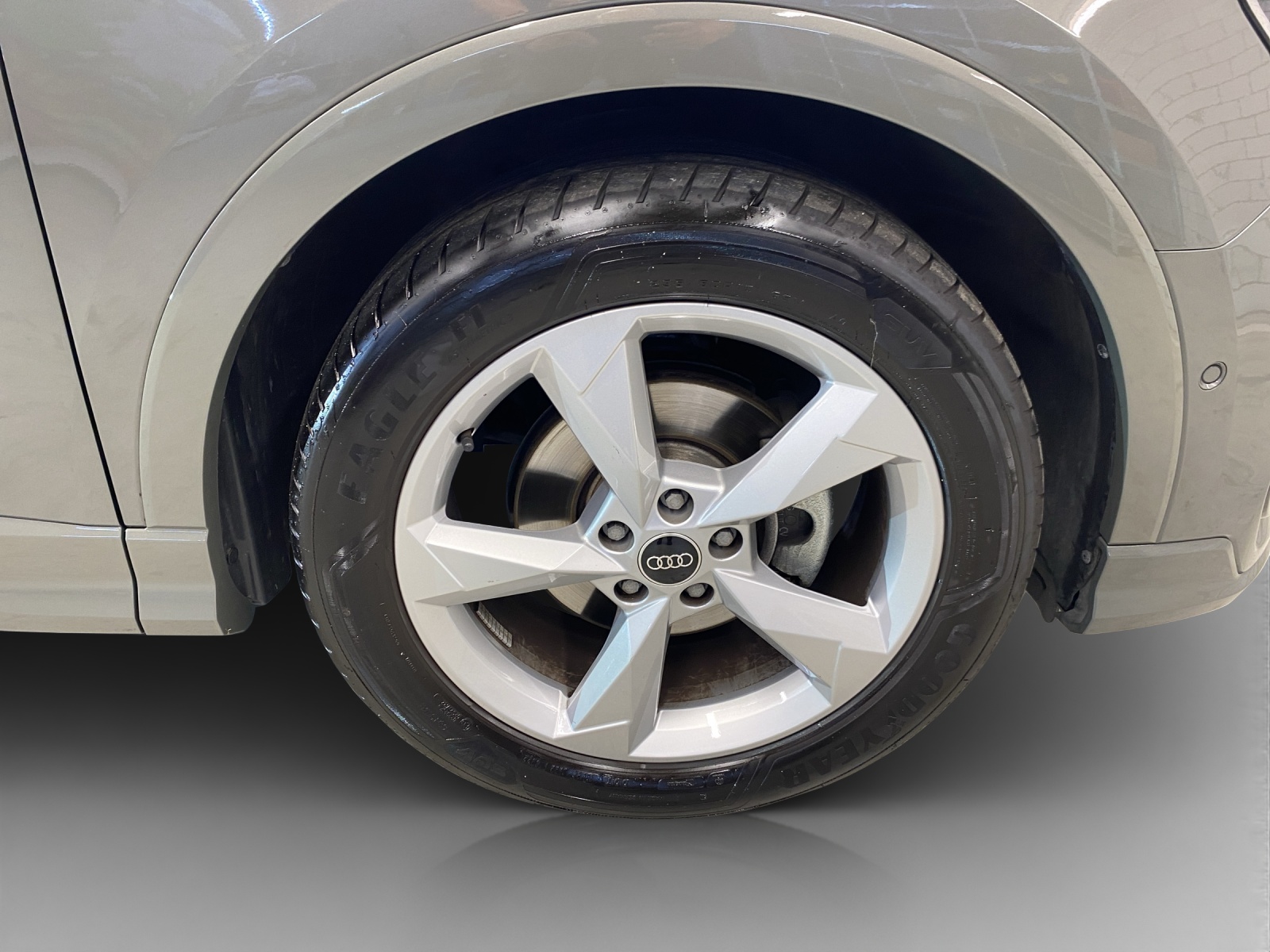AUDI Q3 35 TFSI S line Attraction S-tronic-image-15