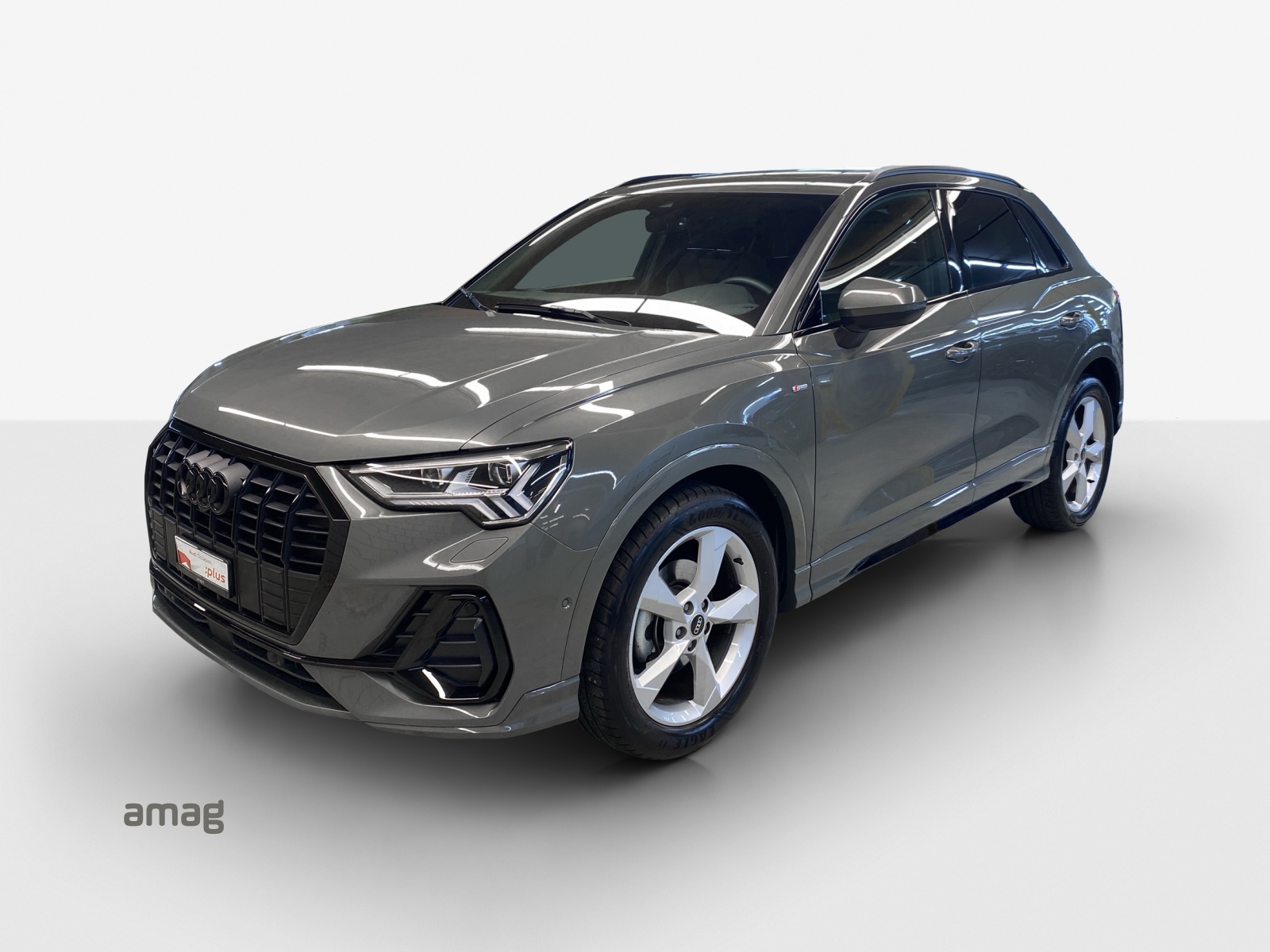 AUDI Q3 35 TFSI S line Attraction S-tronic-image-0