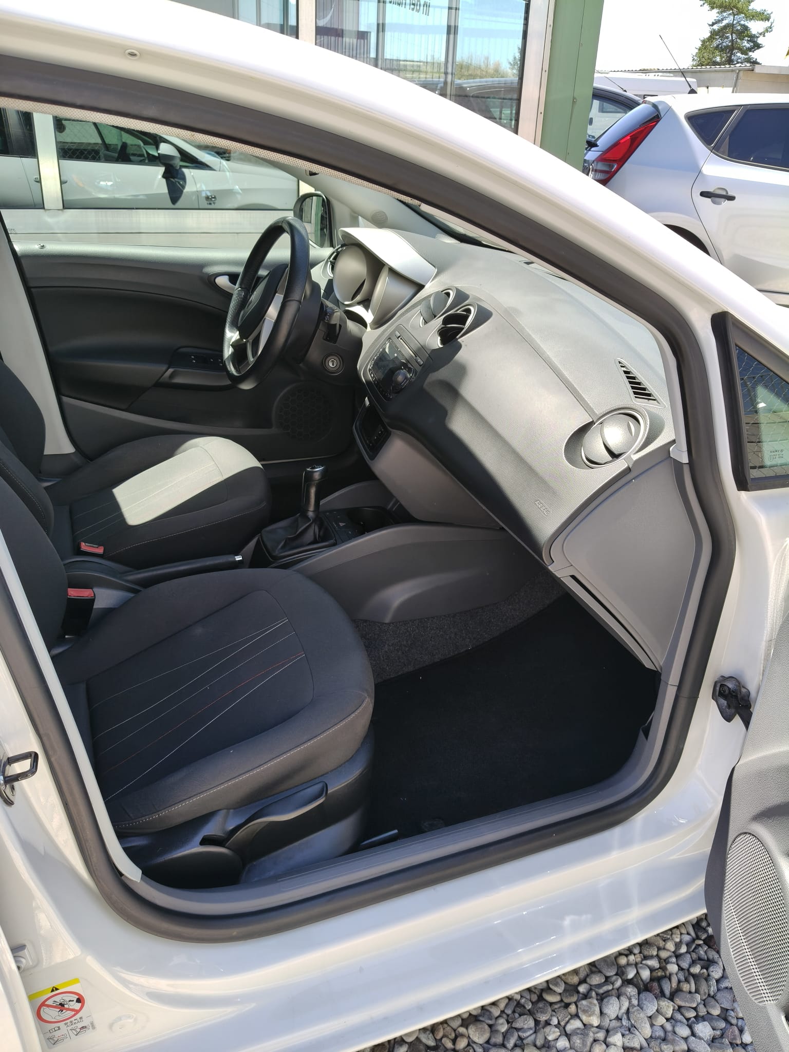 SEAT Ibiza 1.2 TSI COPA Style Ecomotive-image-8