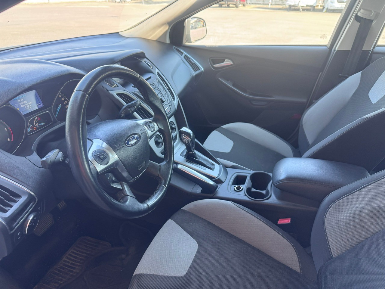FORD Focus 2.0 TDCi Titanium PowerShift-image-6
