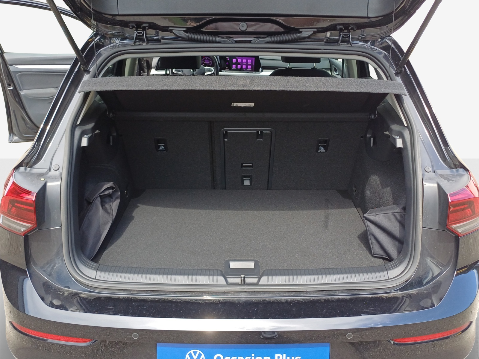 VW Golf 1.5 e TSI ACT Life DSG-image-12