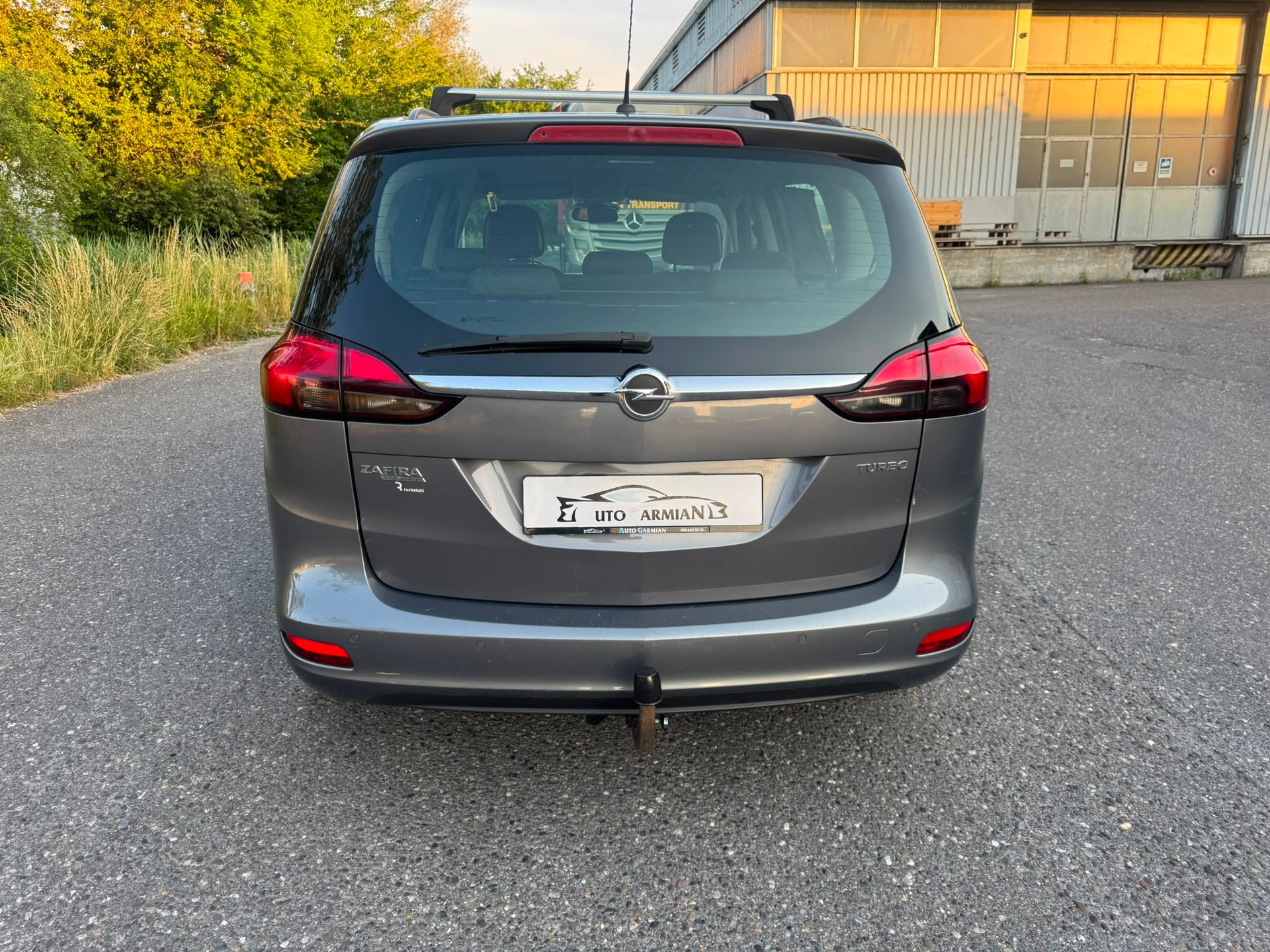 OPEL Zafira Tourer 1.4i 16V Turbo Drive Automatic-image-3