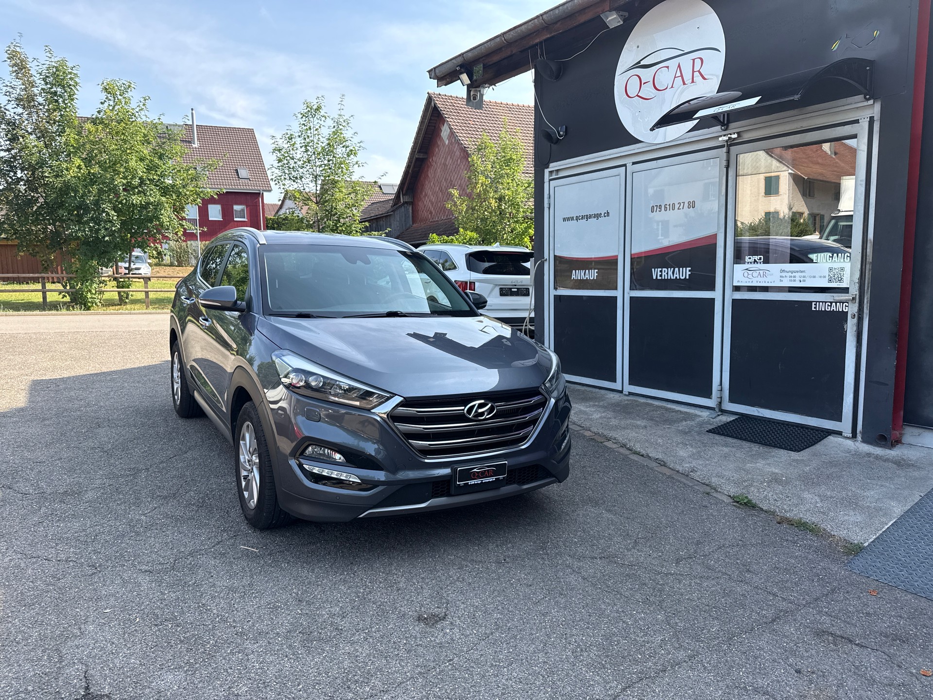 HYUNDAI Tucson 2.0 CRDI Plena 2WD-image-0
