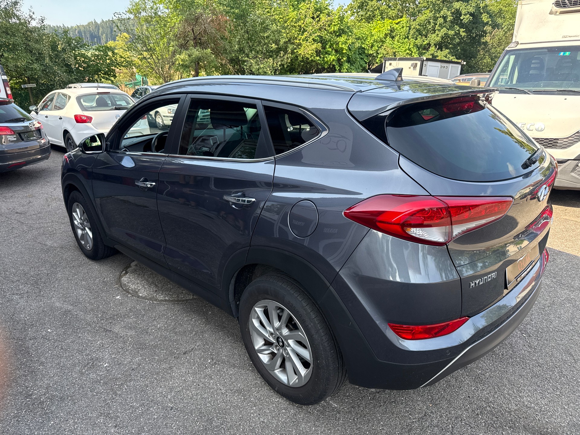 HYUNDAI Tucson 2.0 CRDI Plena 2WD-image-6