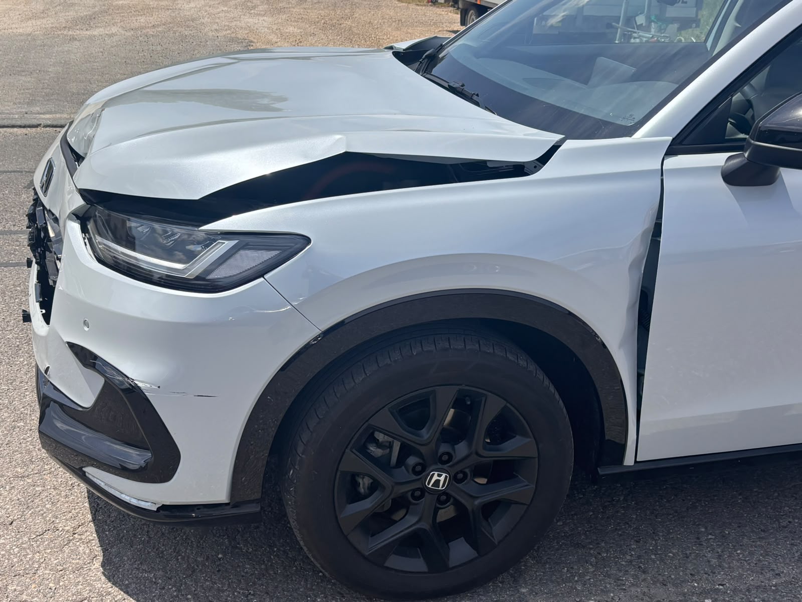 HONDA ZR-V 2.0i MMD Hybrid Sport Automatic-image-8